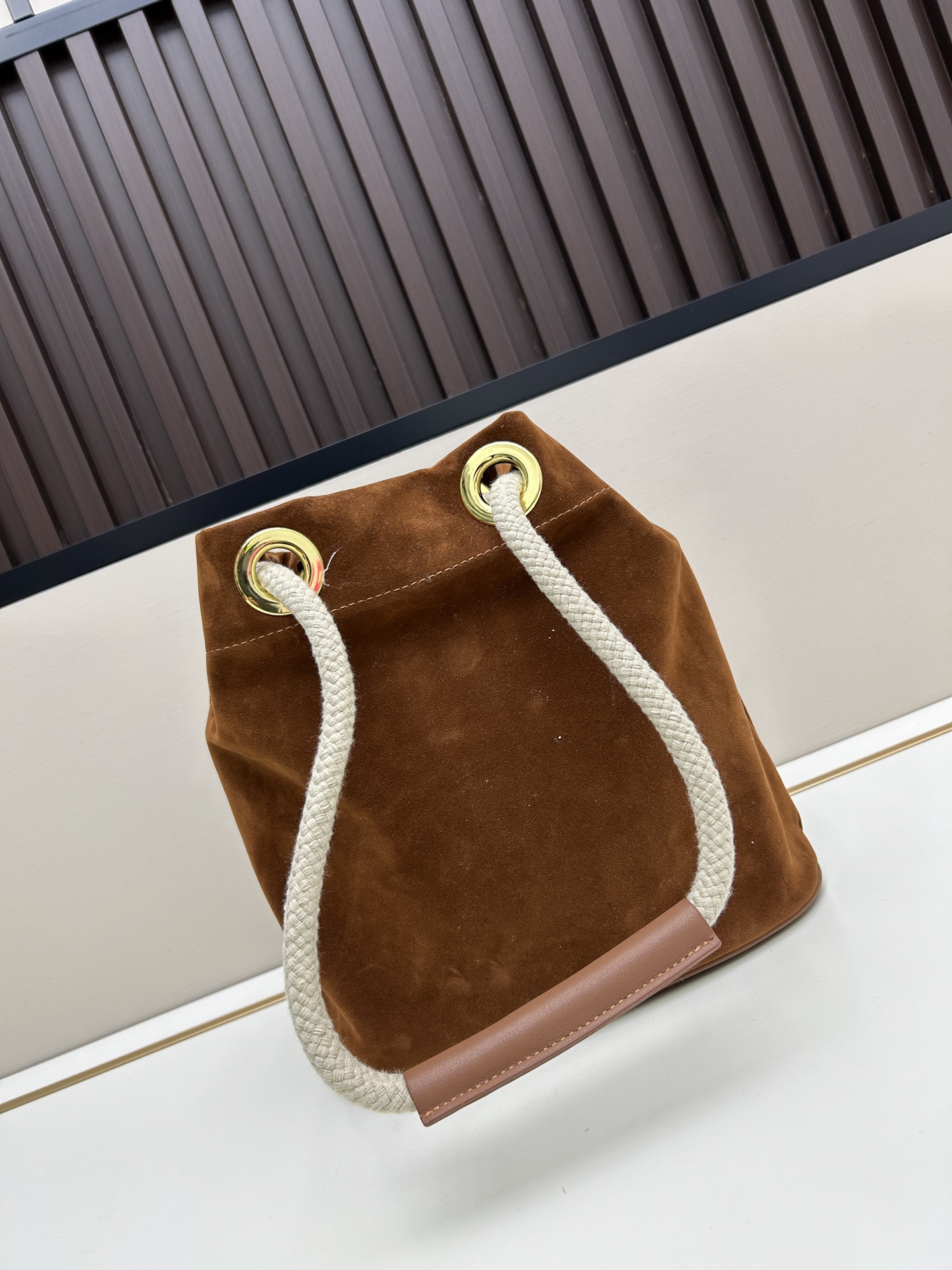 【PRADA公式旗艦店】プラダ Mariner バケットバッグ 2547