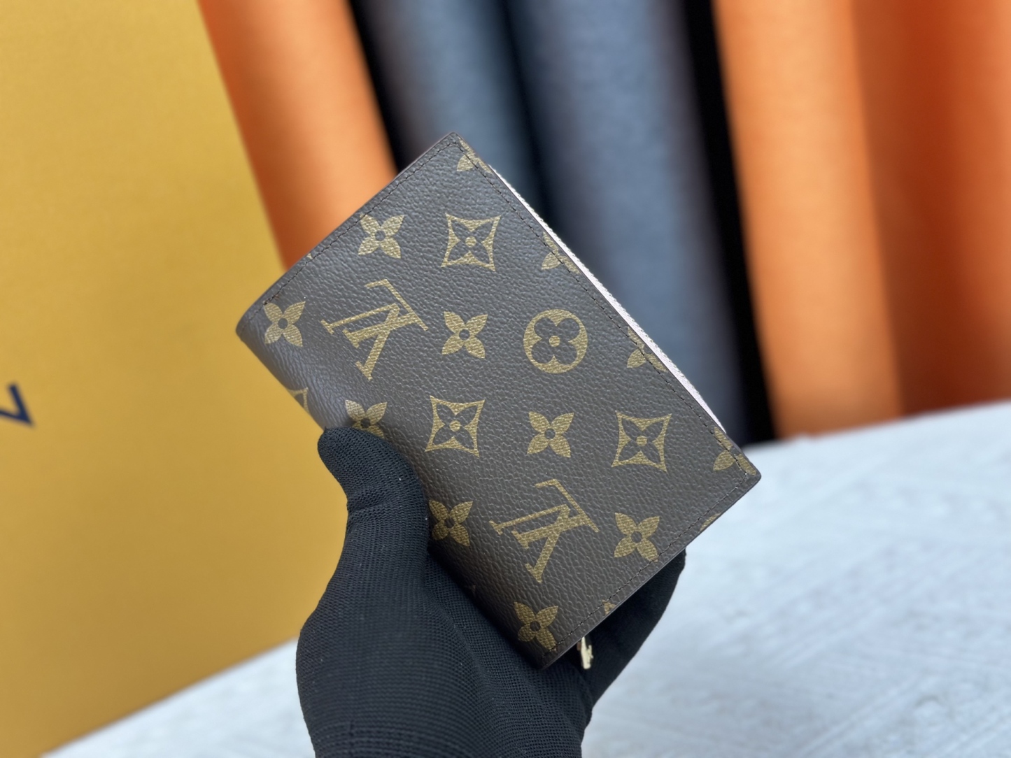 LOUIS VUITTON（ルイヴィトン）財布 M60235