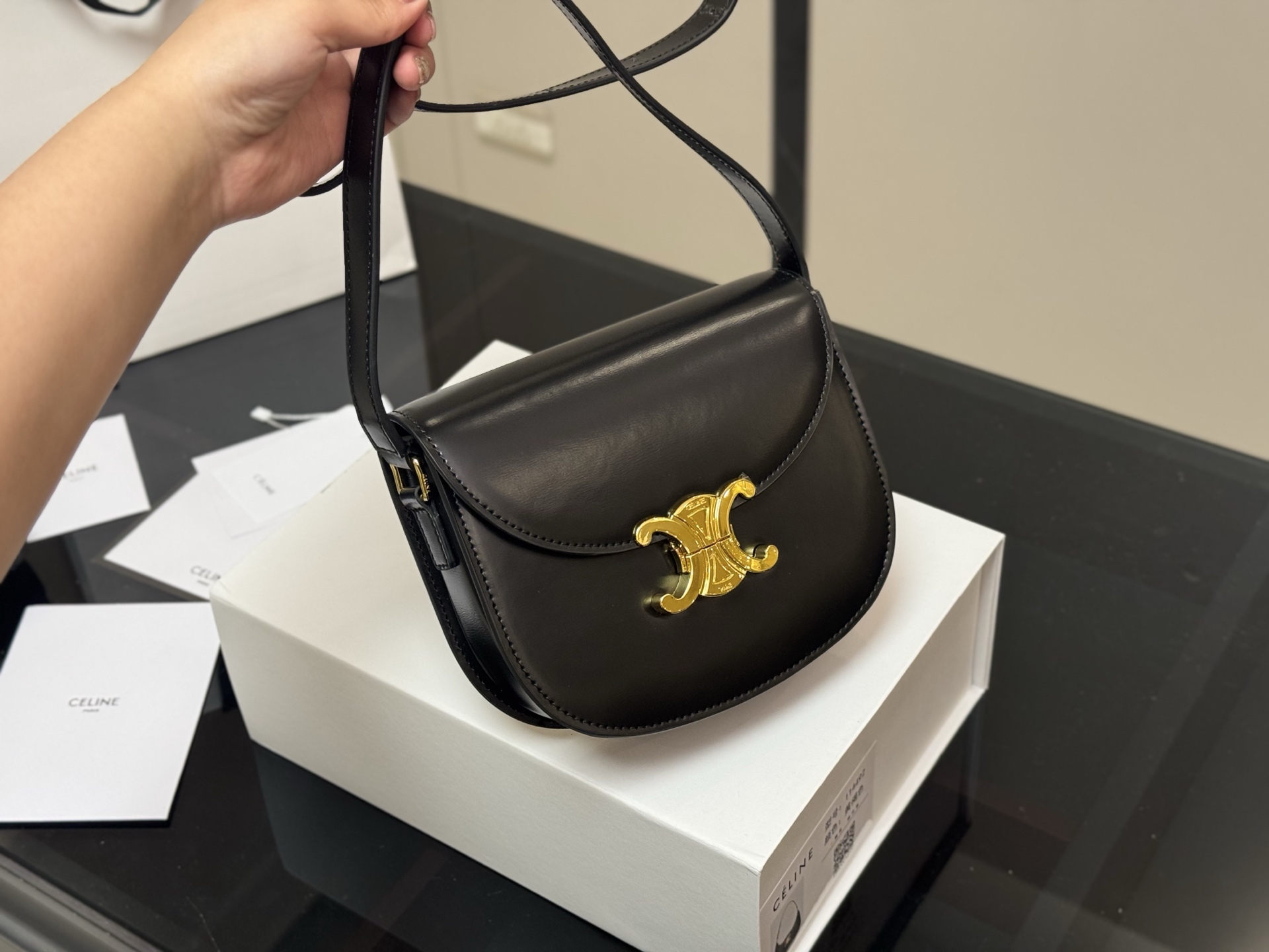 【CELINE公式旗艦店】セリーヌ クロスボディバッグ 6色