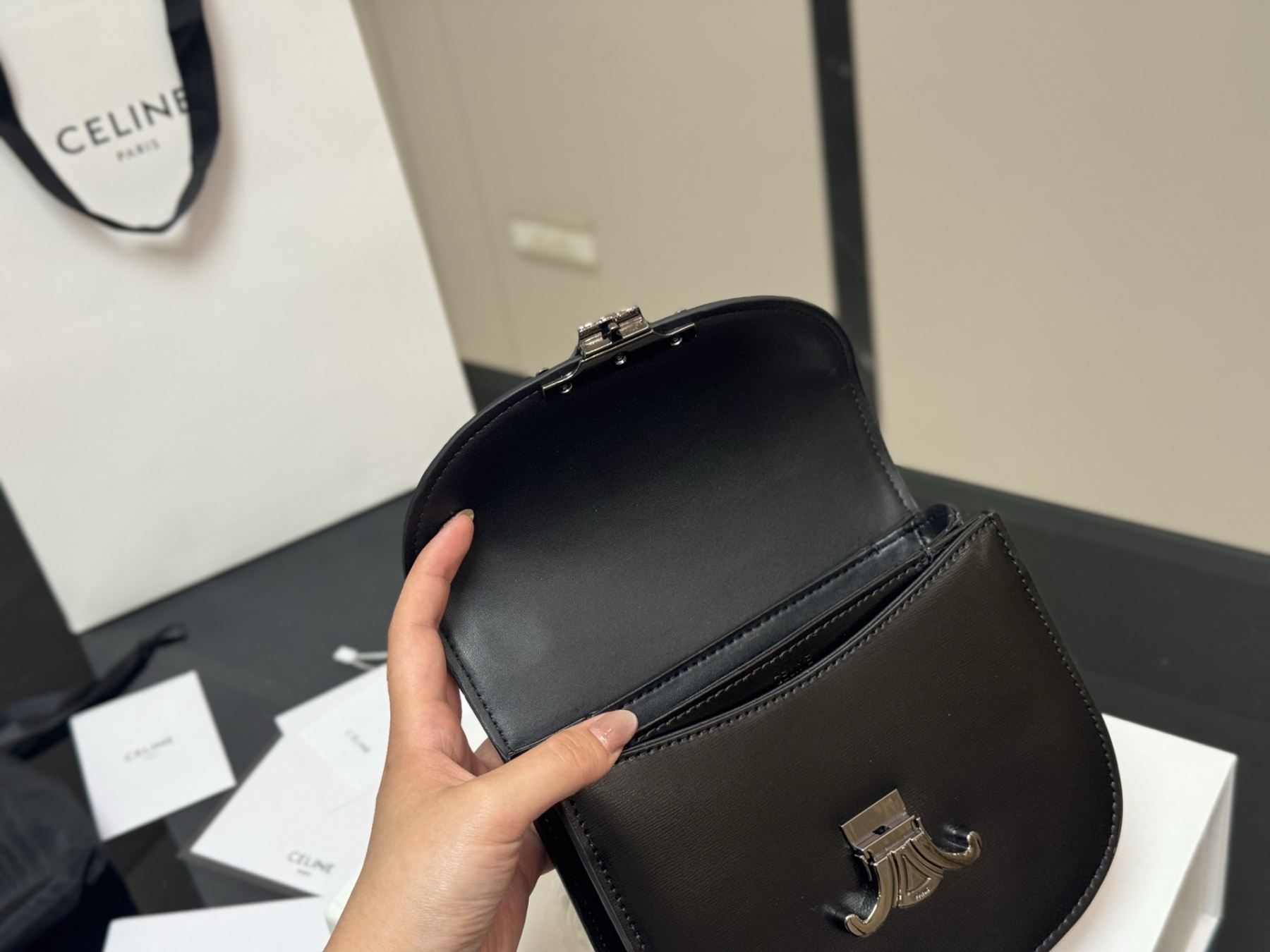 【CELINE公式旗艦店】セリーヌ クロスボディバッグ 2色