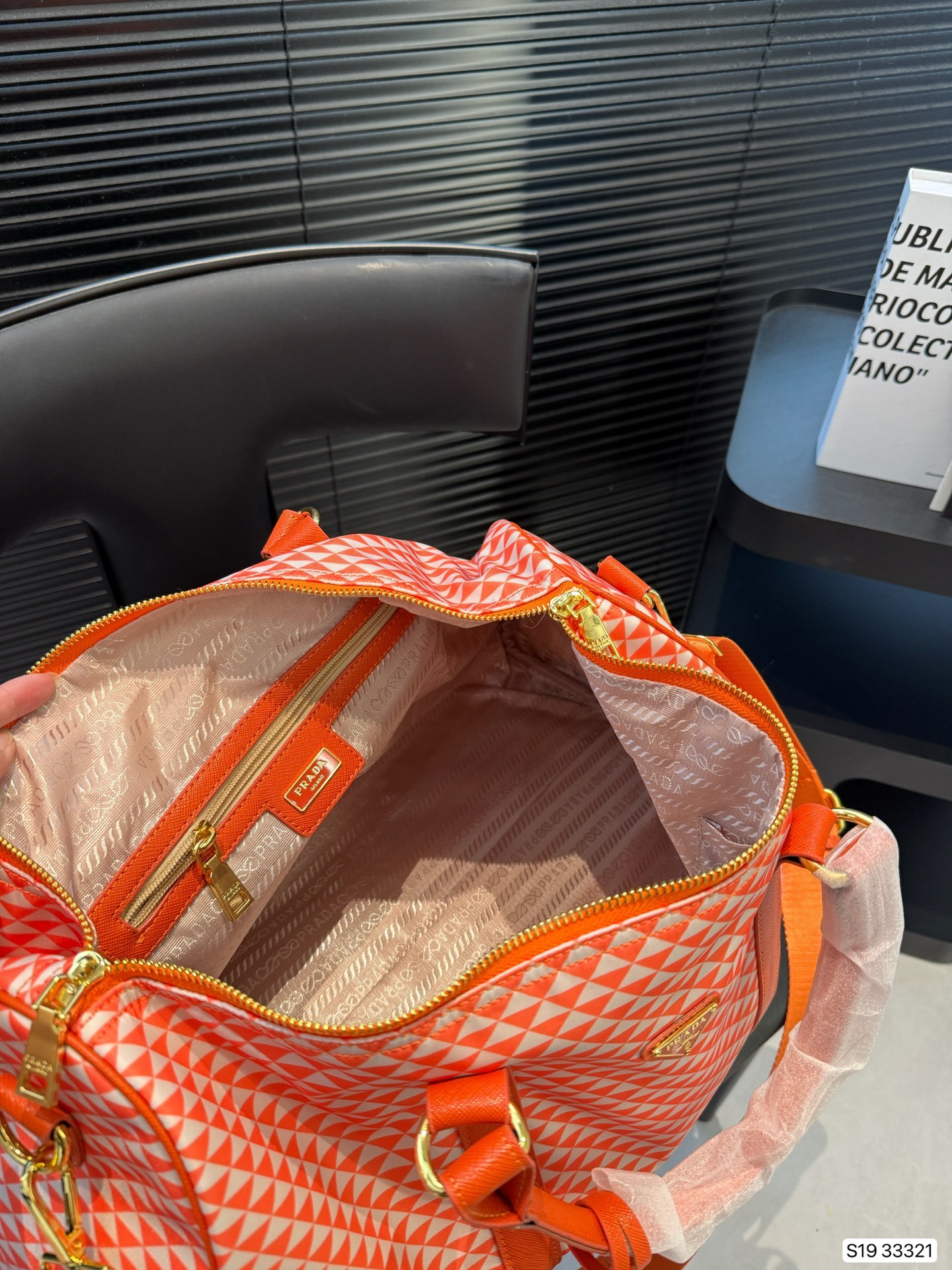 【PRADA公式旗艦店】プラダ 旅行バッグトラベルバッグ 33321