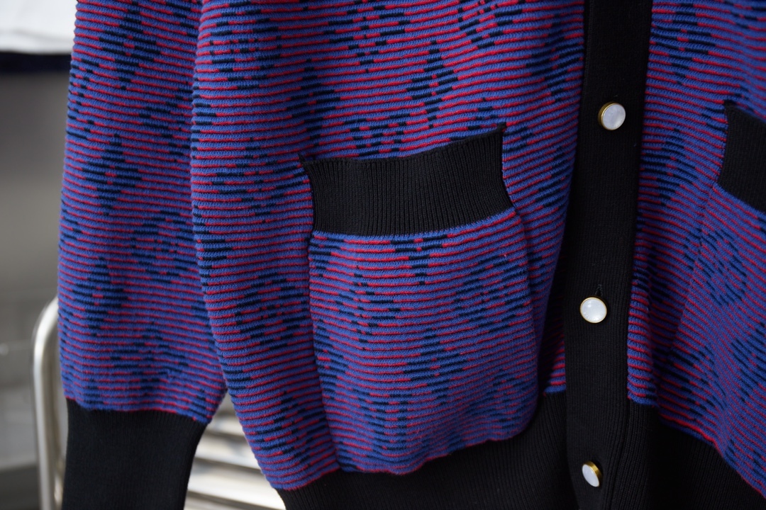 【LOUIS VUITTON旗艦店】ルイヴィトン セーター ご好評に付き再入荷！