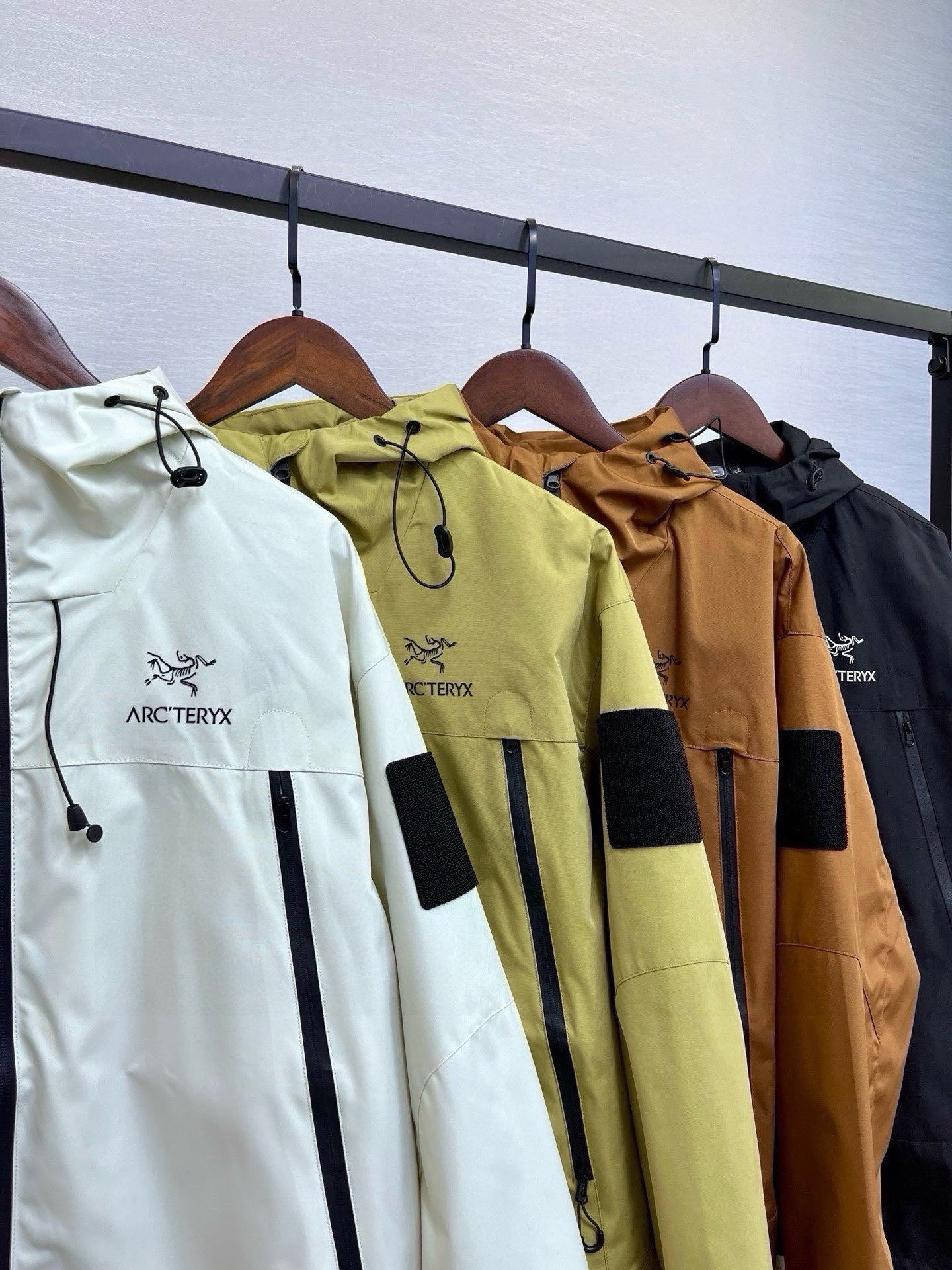 【ARC'TERYX旗艦店】ジャケット 男女兼用 ご好評に付き再入荷！