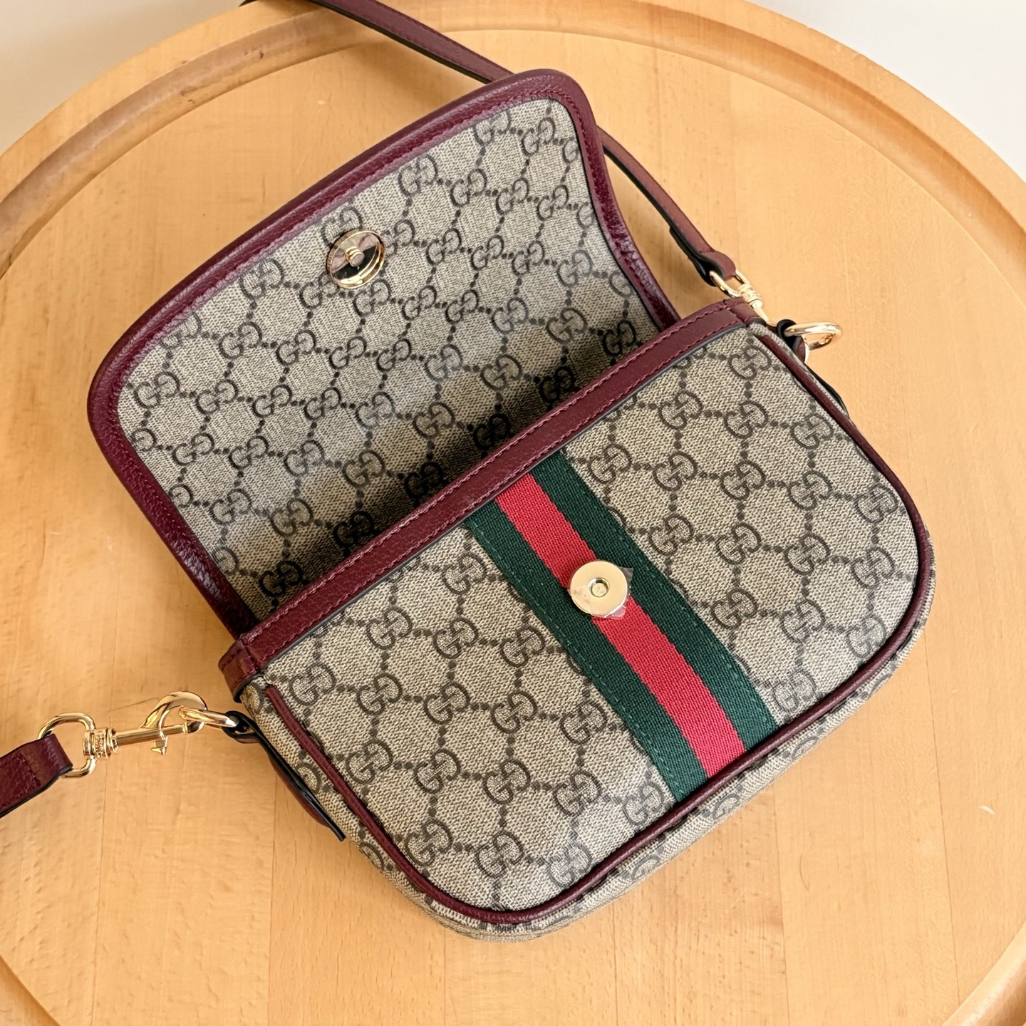 【GUCCI公式旗艦店】グッチ 定番ショルダーバッグ 大人気好評！