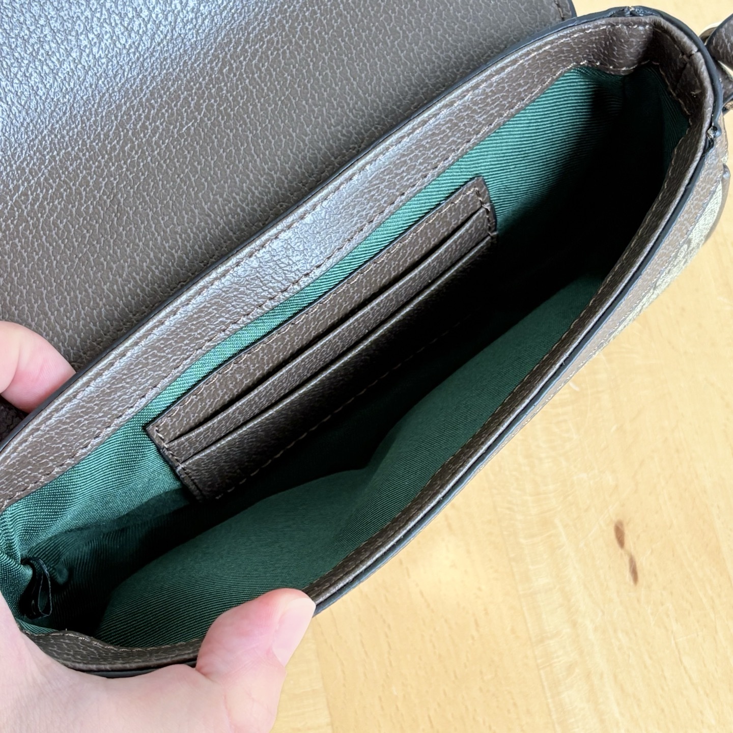 【GUCCI公式旗艦店】グッチ 大人気 クロスボディバッグ 838471