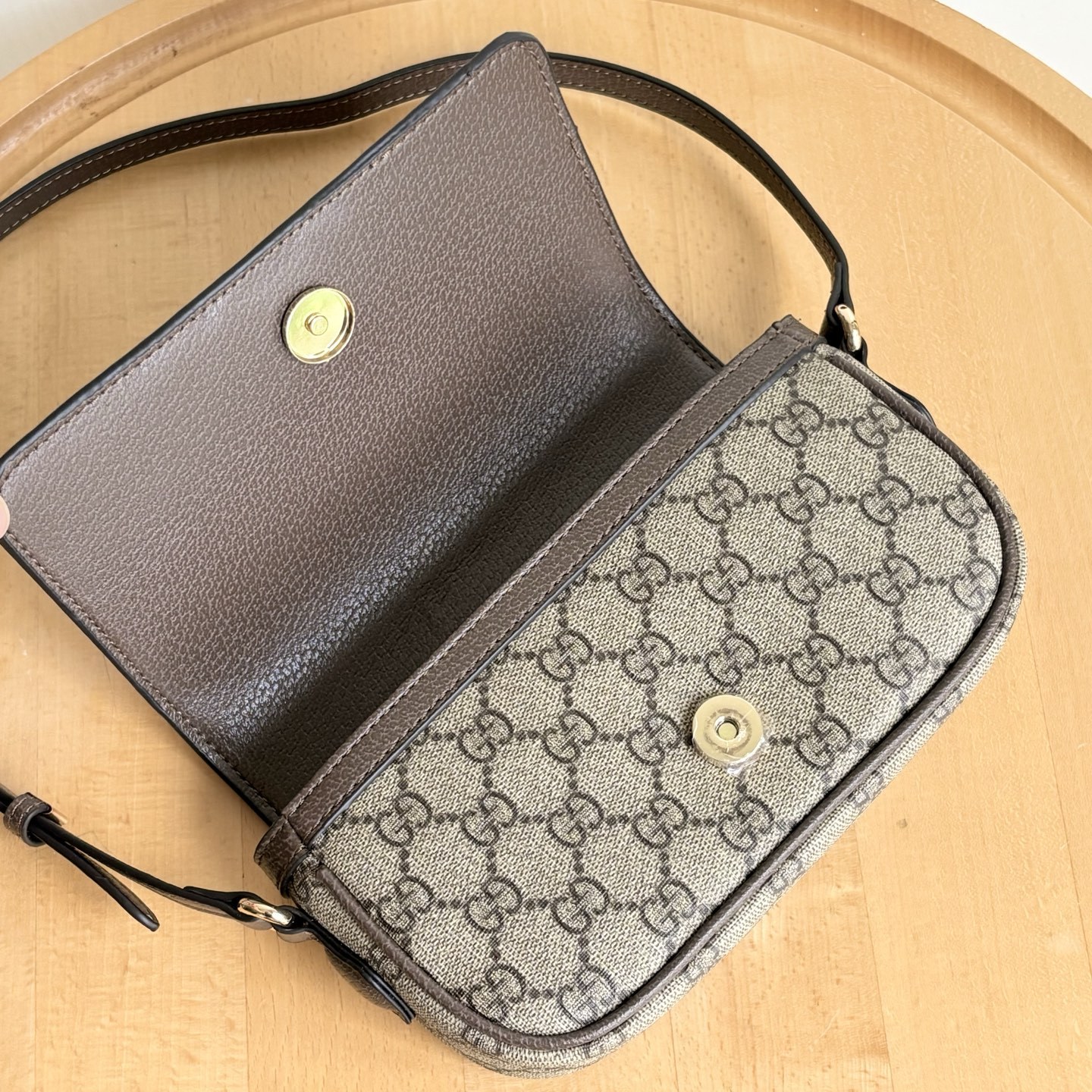 【GUCCI公式旗艦店】グッチ 大人気 クロスボディバッグ 838471