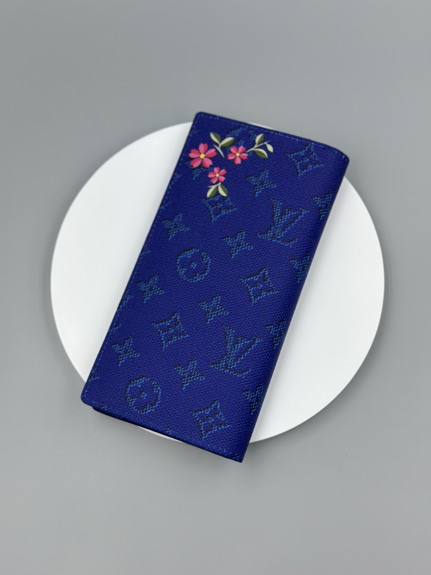 LOUIS VUITTON ルイヴィトン Brazza 財布 M25985