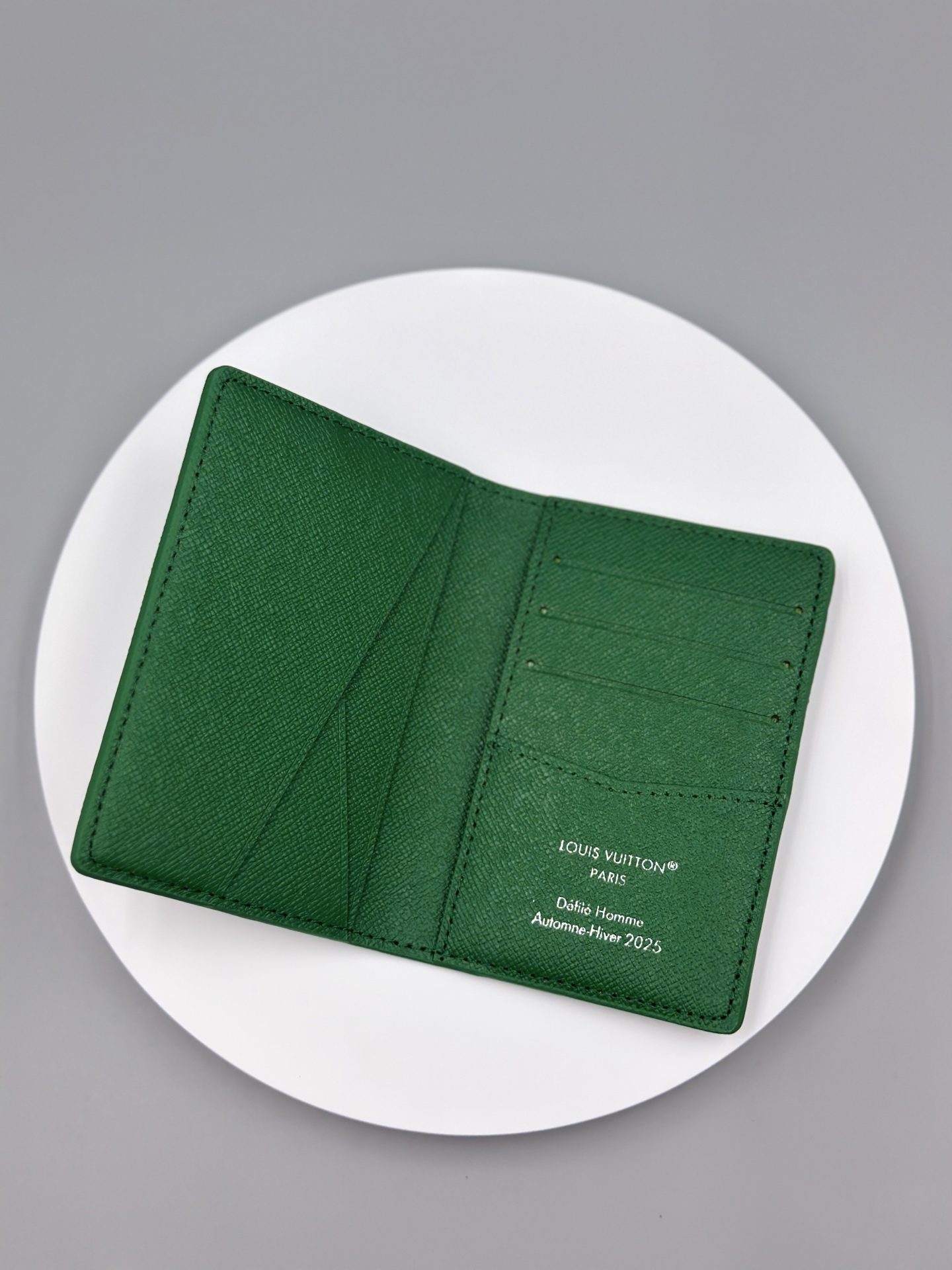 LOUIS VUITTON ルイヴィトン Brazza 財布 M25971