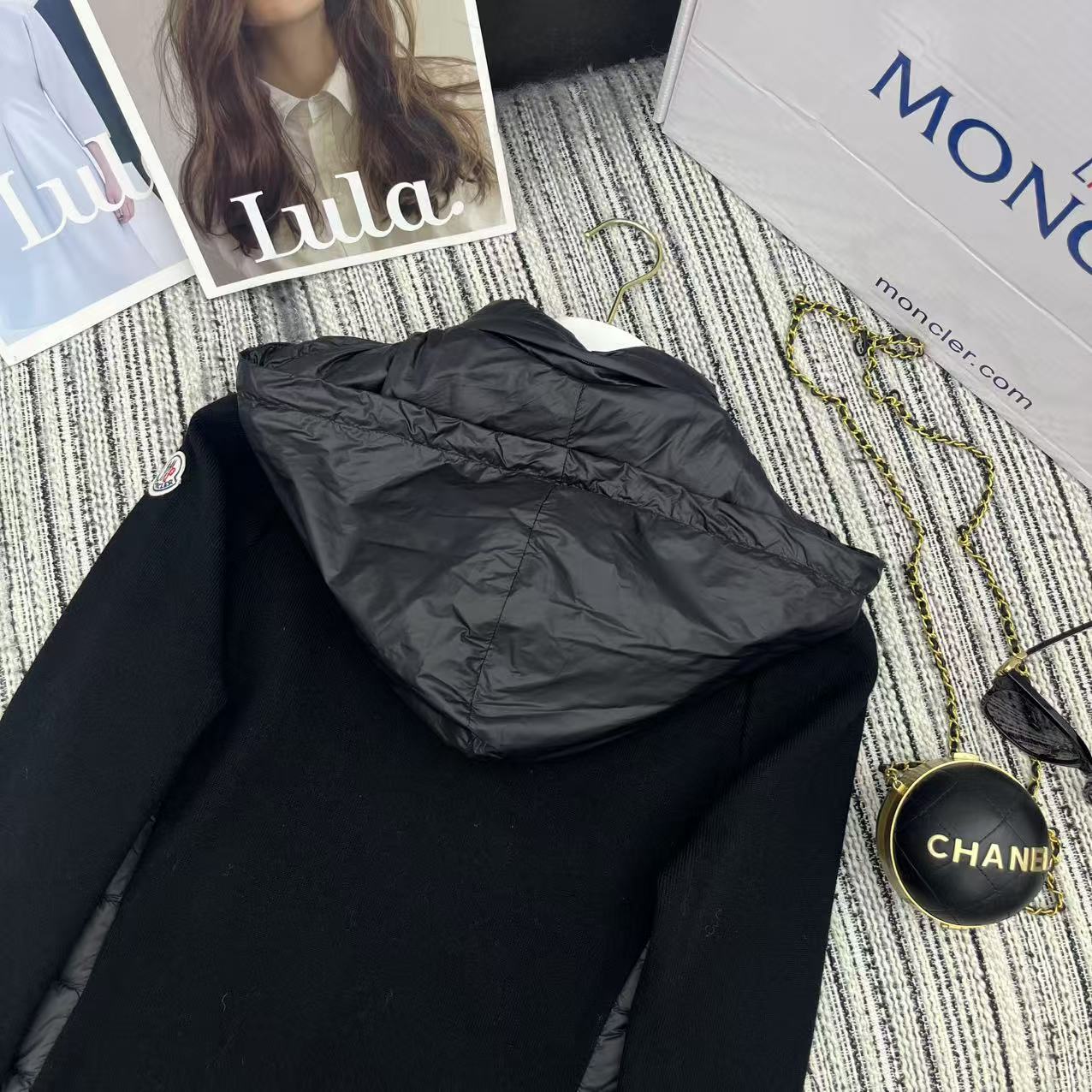 【MONCLER 公式旗艦店】モンクレール ダウンジャケット ご好評に付き再入荷！