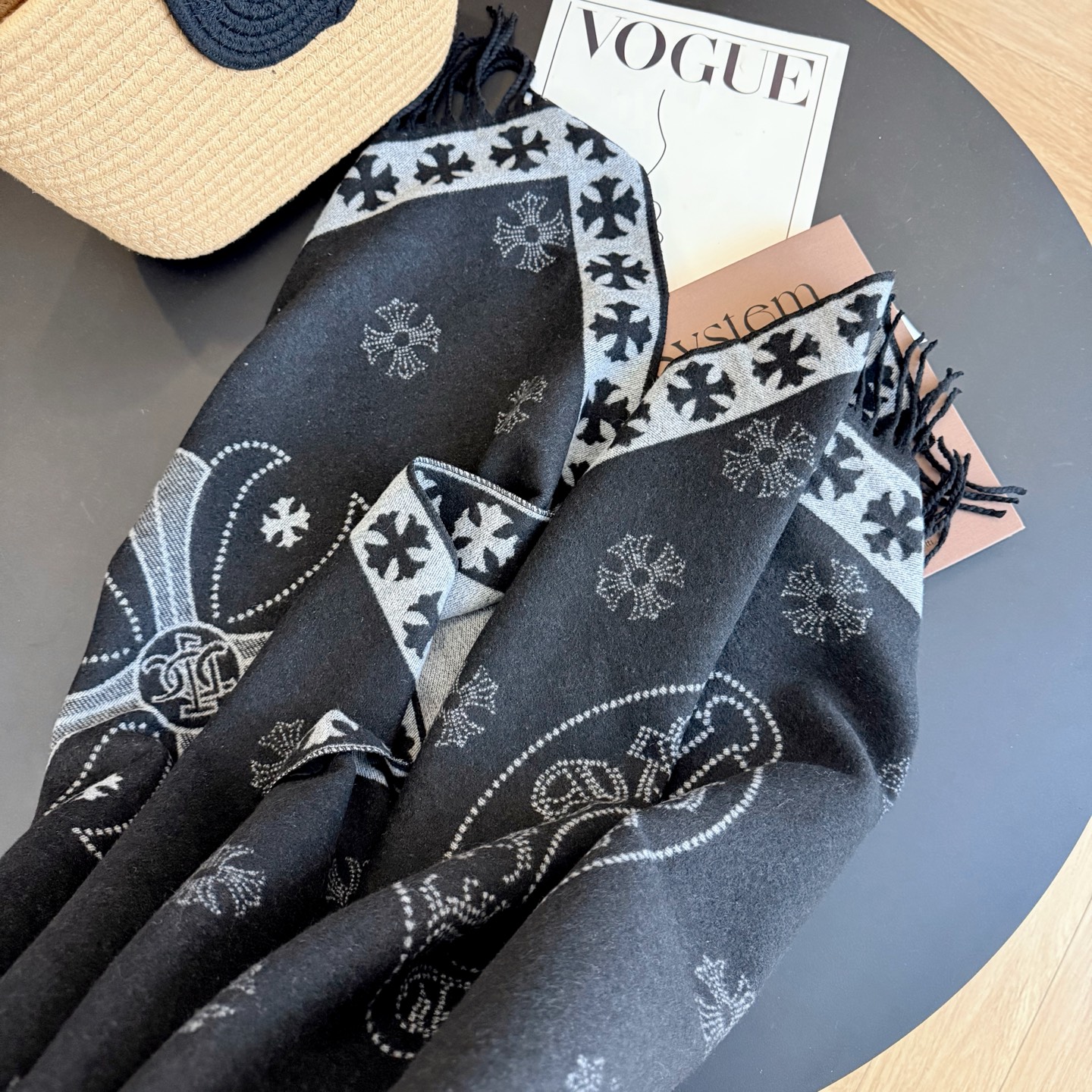 【CHROME HEARTS公式旗艦店】クロムハーツ スカーフ 限定発売 送料無料