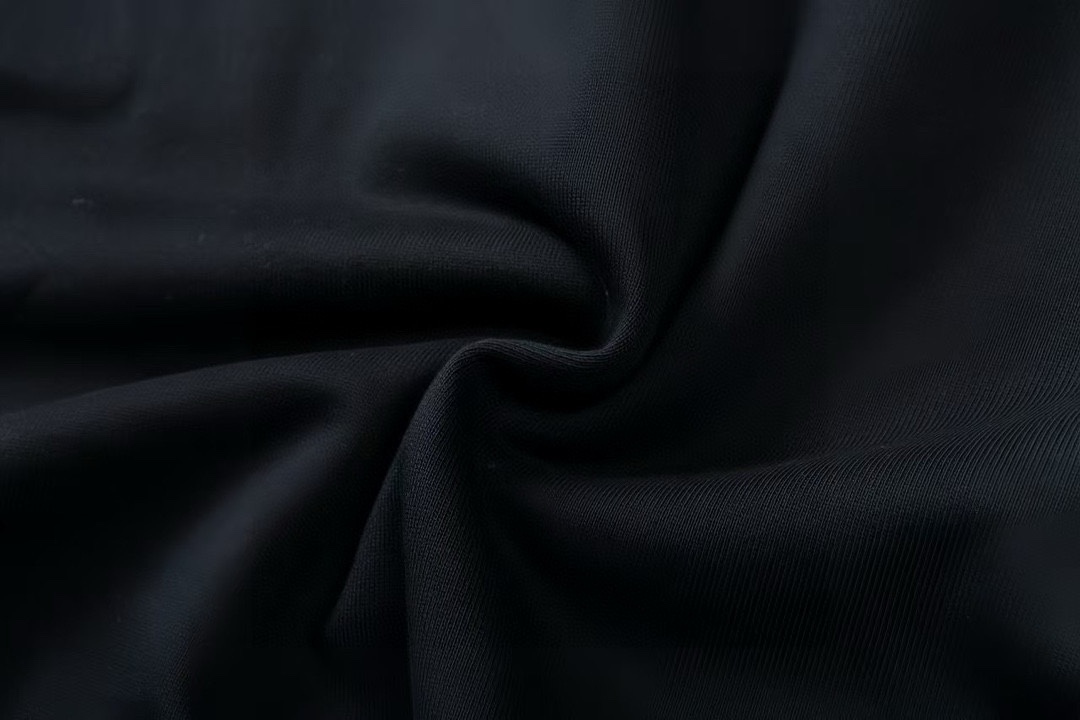 【FENDI旗艦店】フェンディ 長袖 ご好評に付き再入荷！