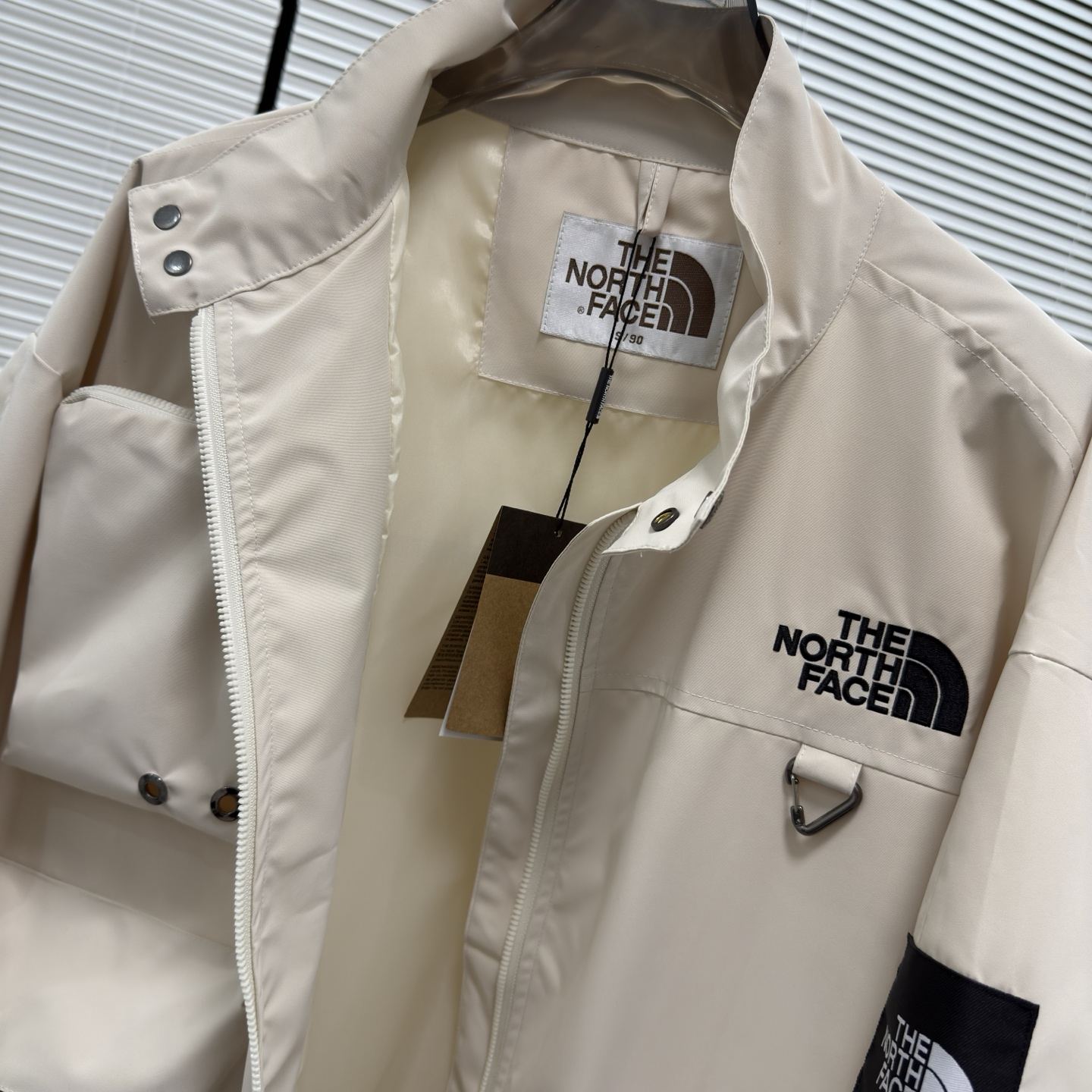 【THE NORTH FACE旗艦店】ジャケット 男女兼用 ご好評に付き再入荷！