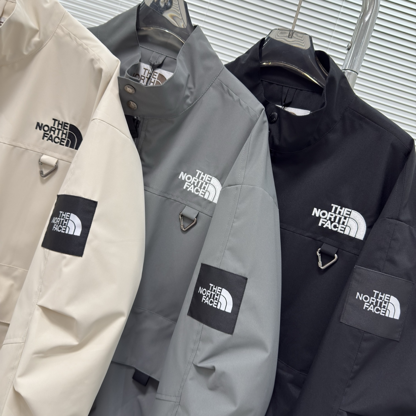 【THE NORTH FACE旗艦店】ジャケット 男女兼用 ご好評に付き再入荷！