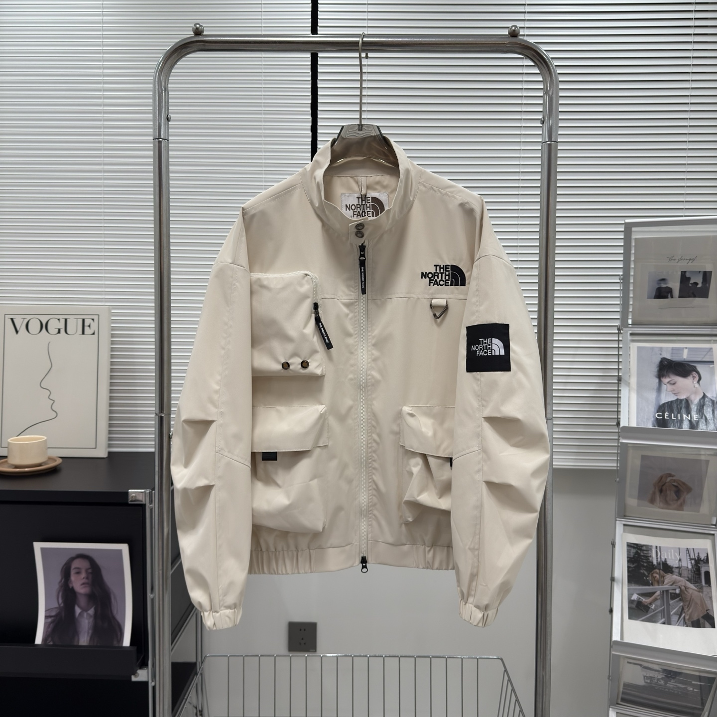 【THE NORTH FACE旗艦店】ジャケット 男女兼用 ご好評に付き再入荷！