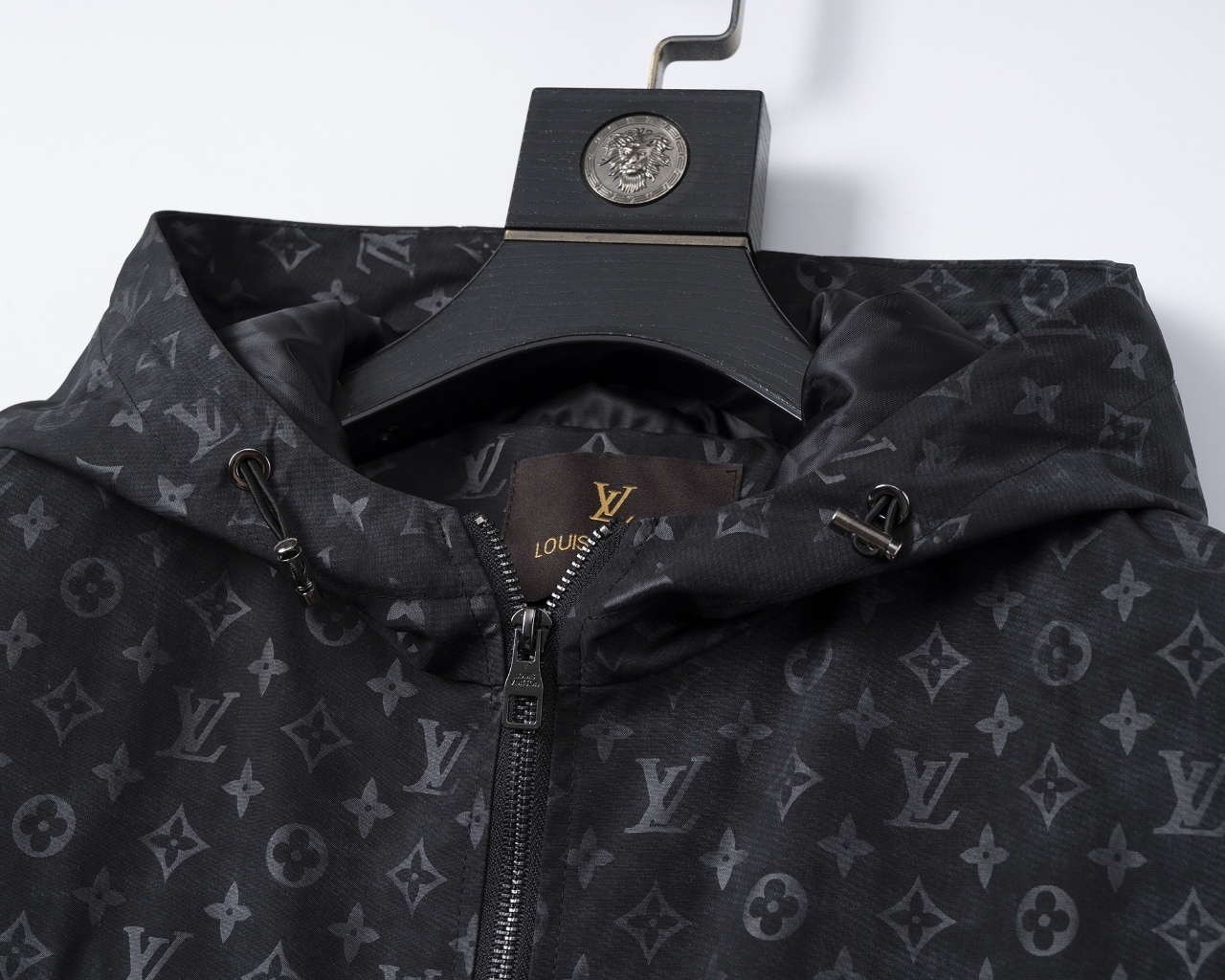 【LOUIS VUITTON旗艦店】ルイヴィトン ジャケット 、ご好評に付き再入荷！