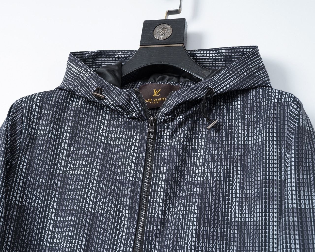 【LOUIS VUITTON旗艦店】ルイヴィトン ジャケット 、ご好評に付き再入荷！