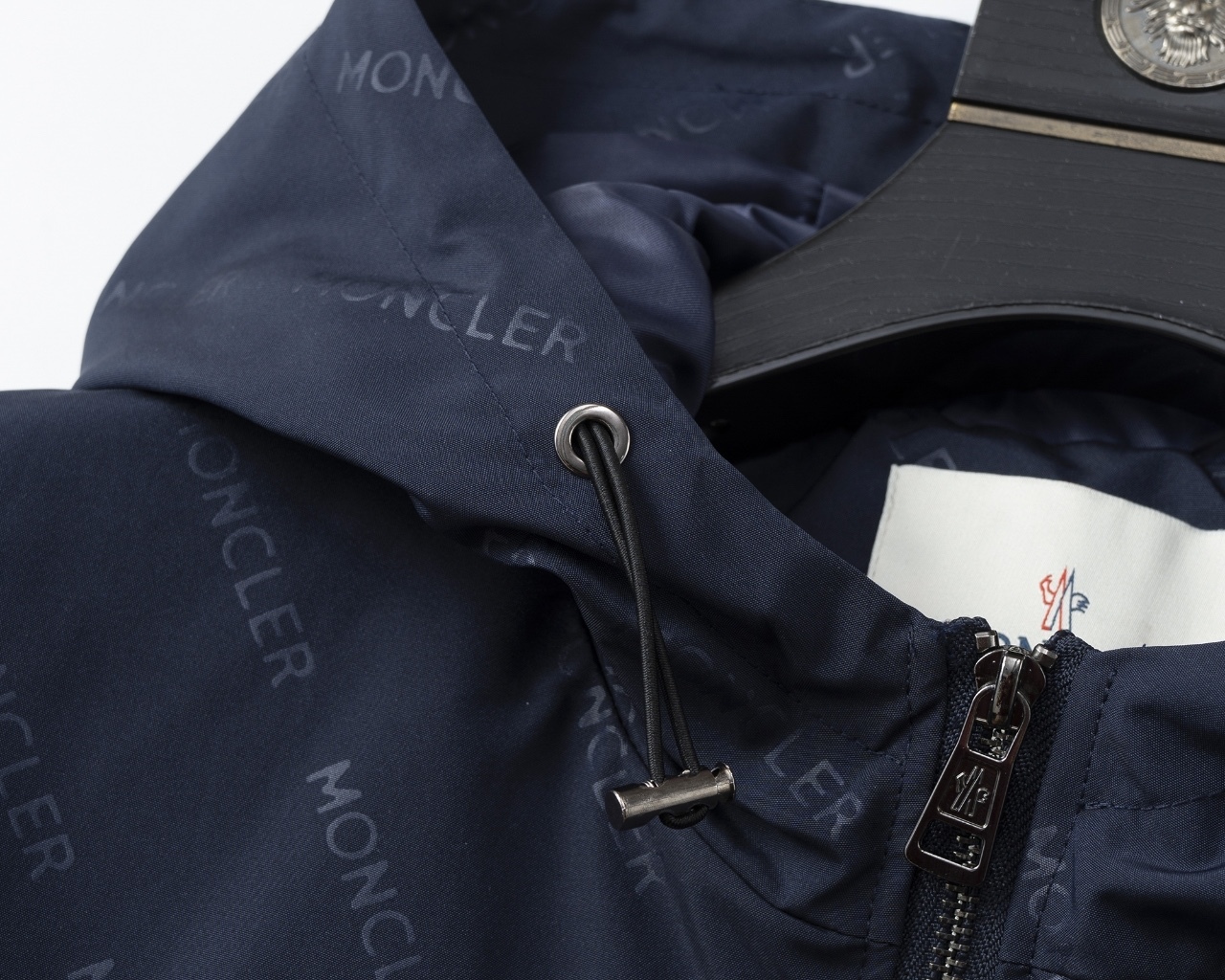 【MONCLER旗艦店】モンクレール ジャケット 、ご好評に付き再入荷！