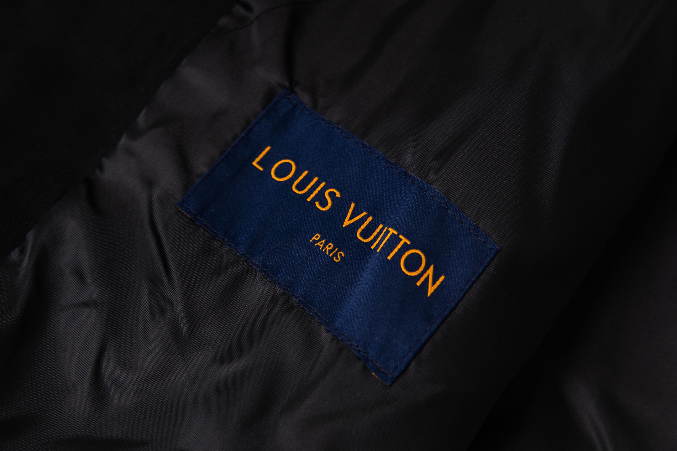 【LOUIS VUITTON旗艦店】ルイヴィトン ジャケット ご好評に付き再入荷！