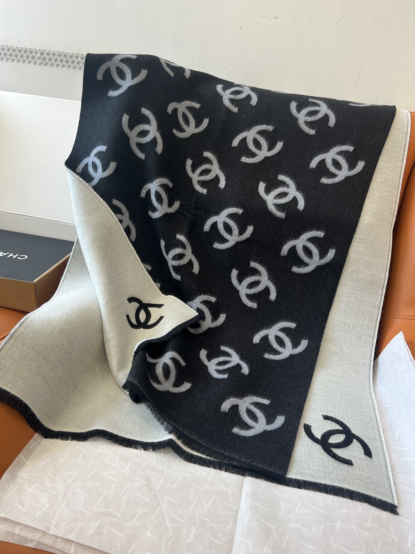 【CHANEL公式旗艦店】シャネル スカーフ 限定発売 送料無料