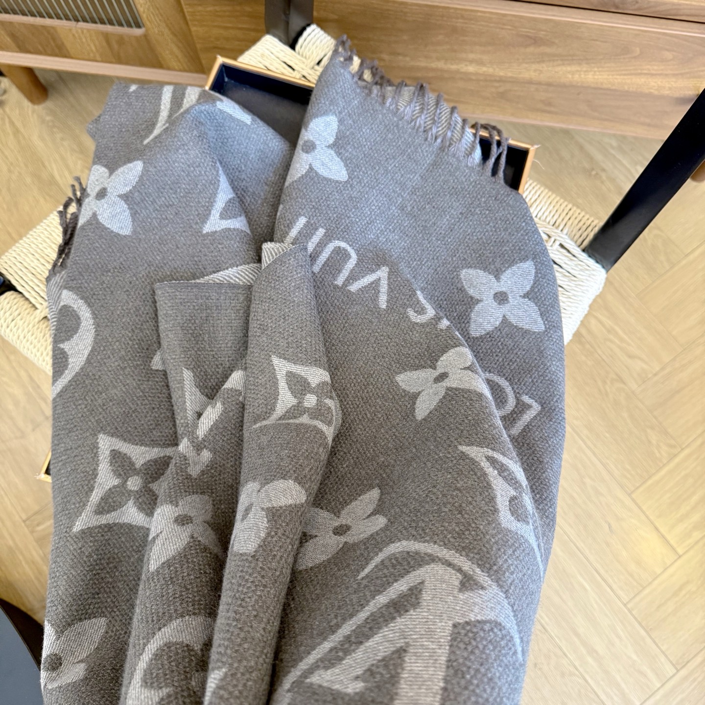 【LOUIS VUITTON公式旗艦店】ルイヴィトン スカーフ 限定発売 送料無料