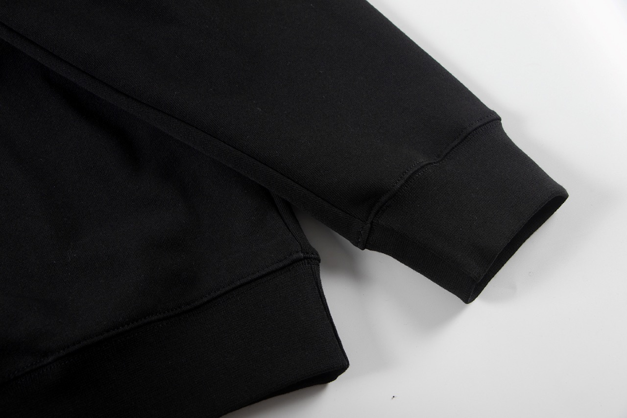 【CHROME HEARTS】クロムハーツ パーカー 男女兼用、ご好評に付き再入荷！