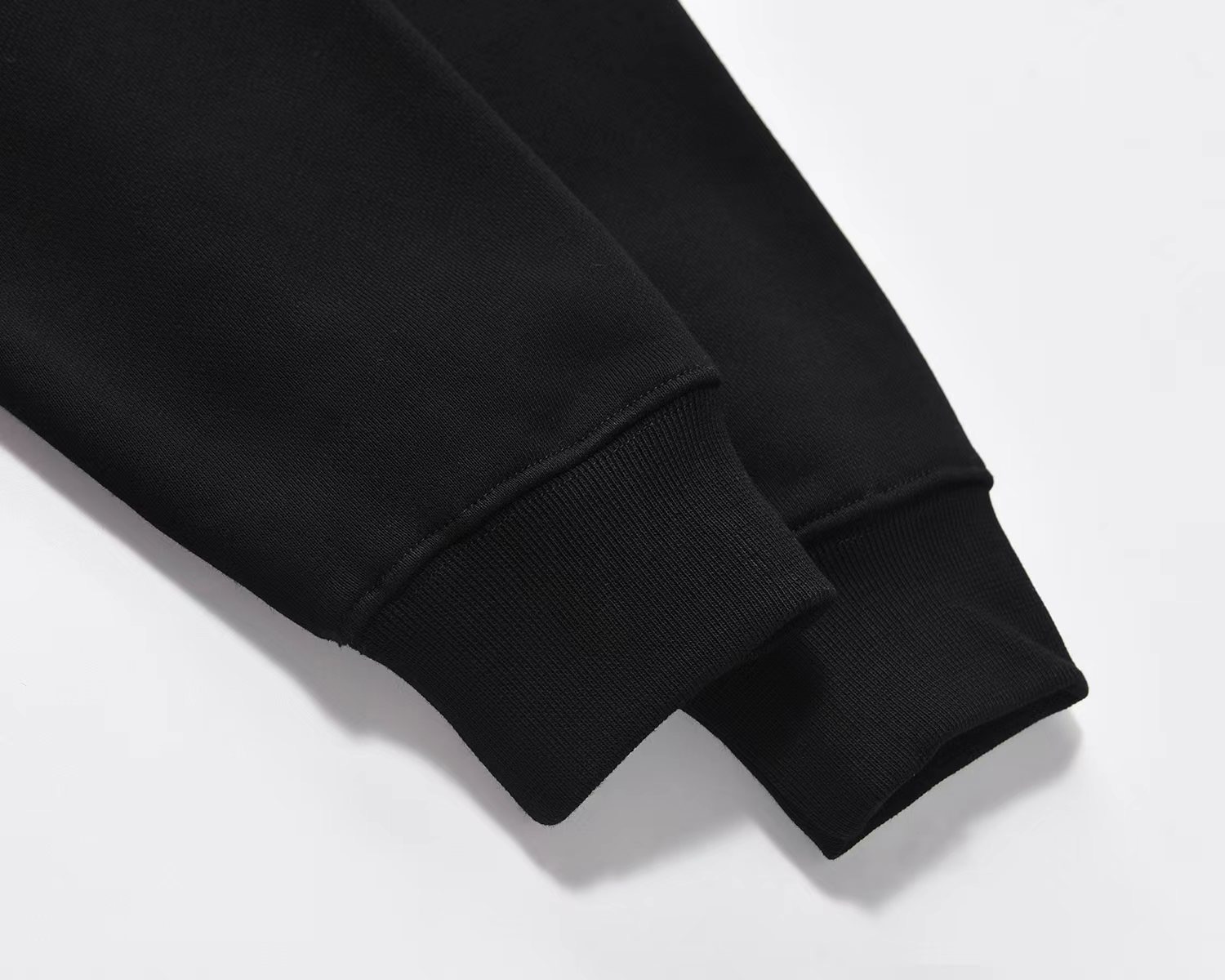 【BALENCIAGA】バレンシアガ パーカー、ご好評に付き再入荷！