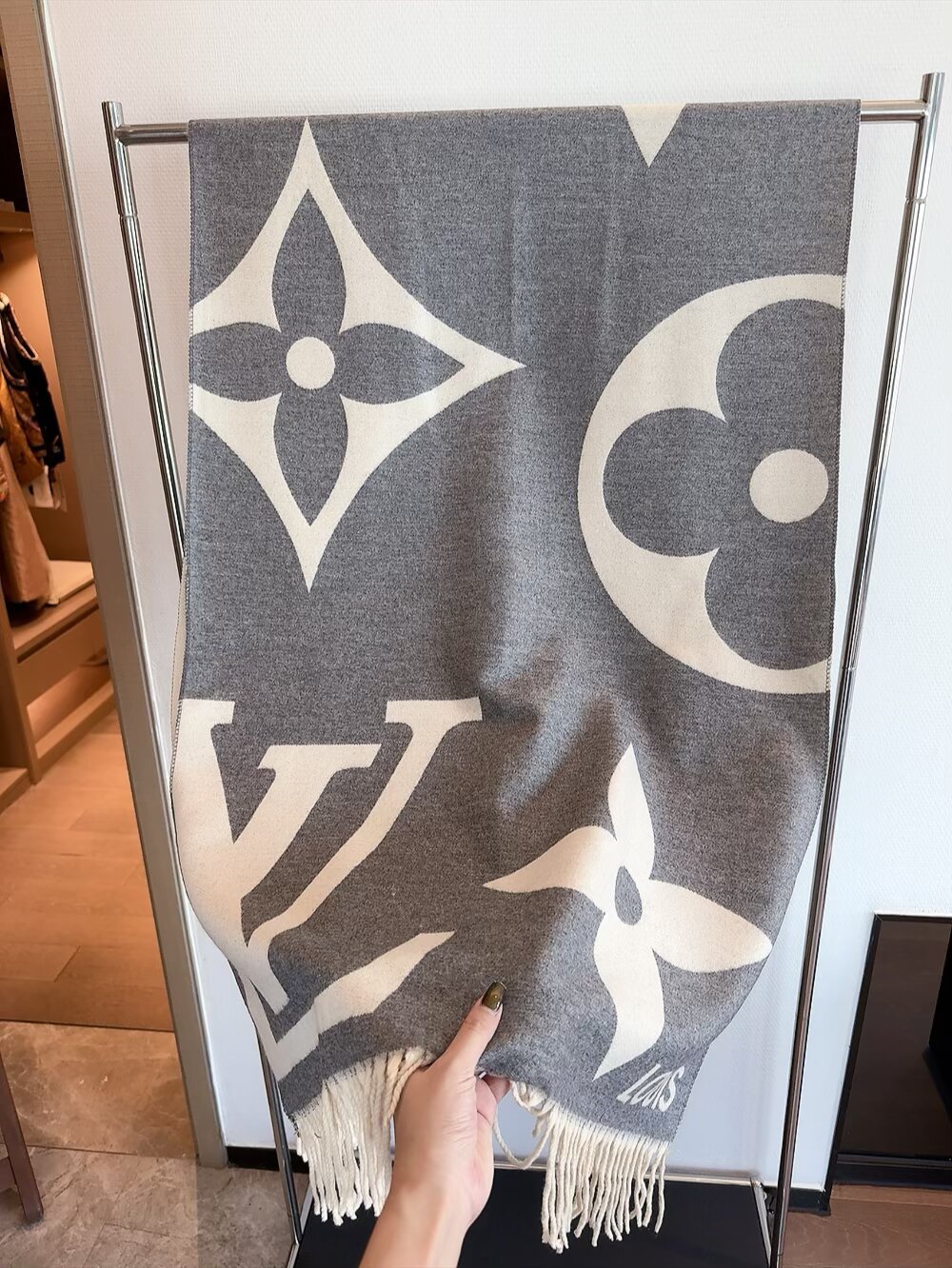 【LOUIS VUITTON公式旗艦店】ルイヴィトン スカーフ 限定発売 送料無料