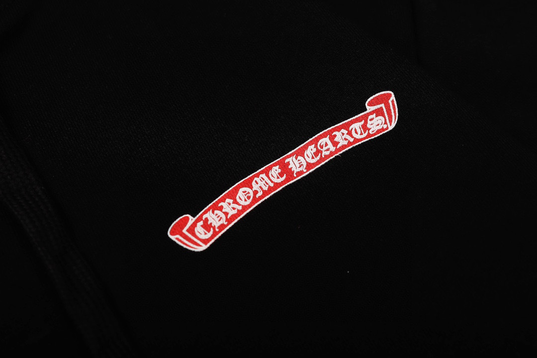 【CHROME HEARTS】クロムハーツ パーカー 男女兼用、ご好評に付き再入荷！