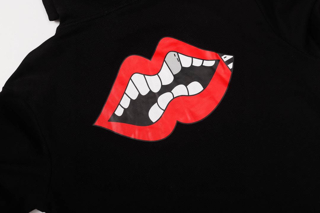 【CHROME HEARTS】クロムハーツ パーカー 男女兼用、ご好評に付き再入荷！