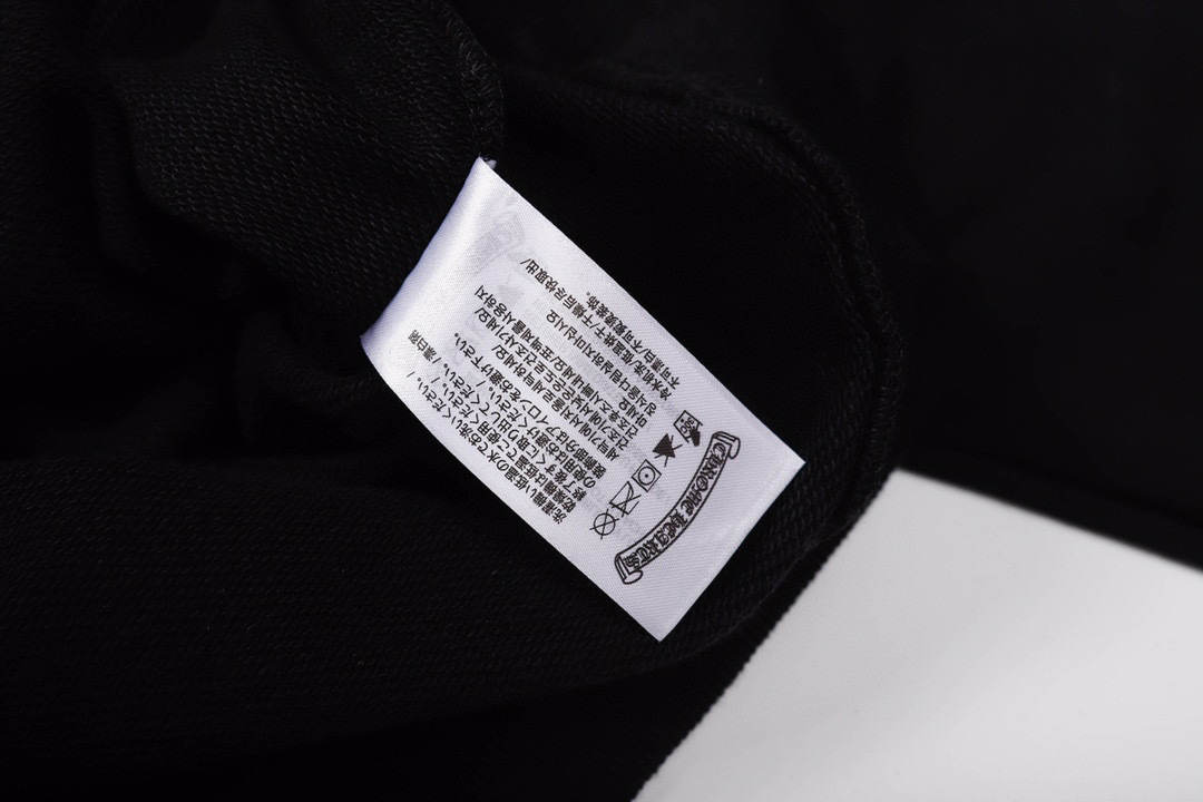 【CHROME HEARTS】クロムハーツ パーカー 男女兼用、ご好評に付き再入荷！