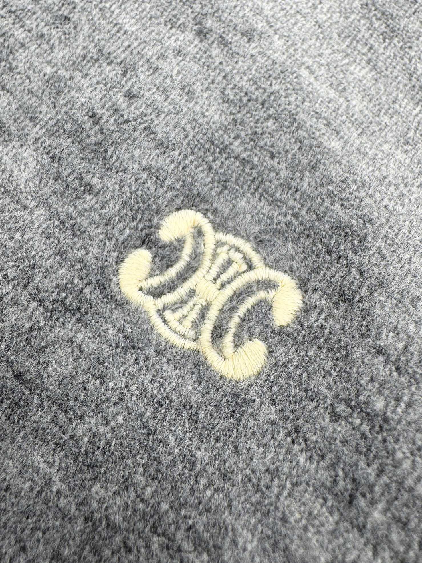 【CELINE公式旗艦店】セリーヌ ジャケット 、ご好評に付き再入荷！