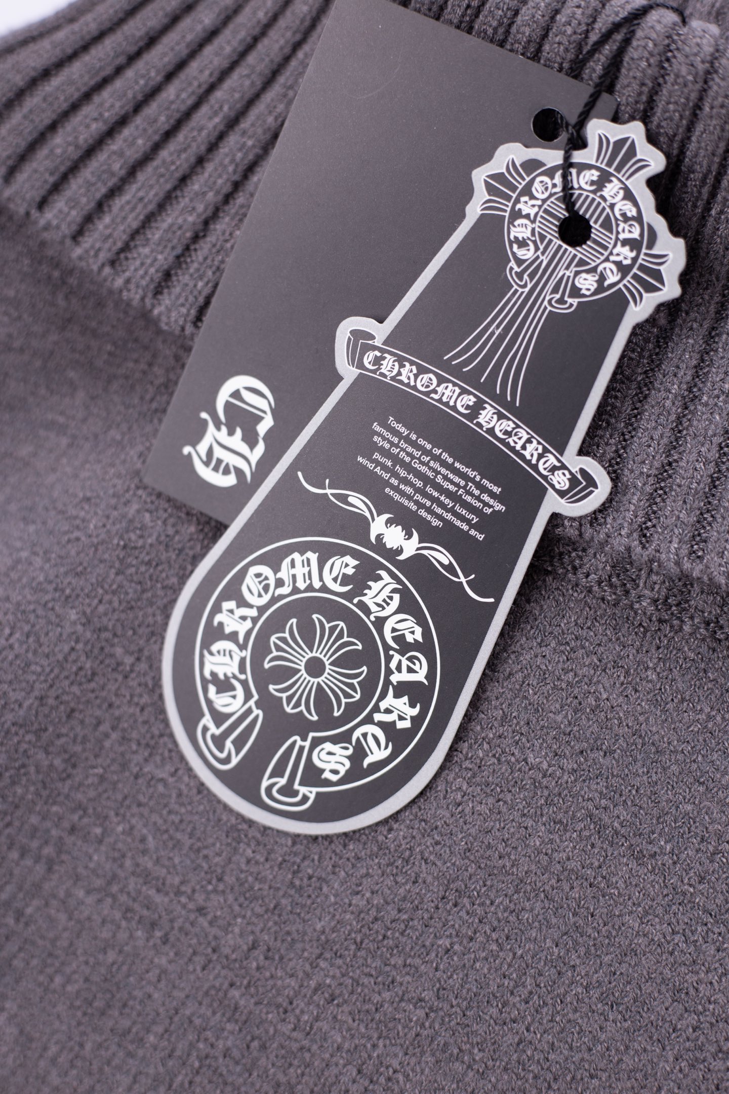 【CHROME HEARTS旗艦店】クロムハーツ セーター ご好評に付き再入荷！