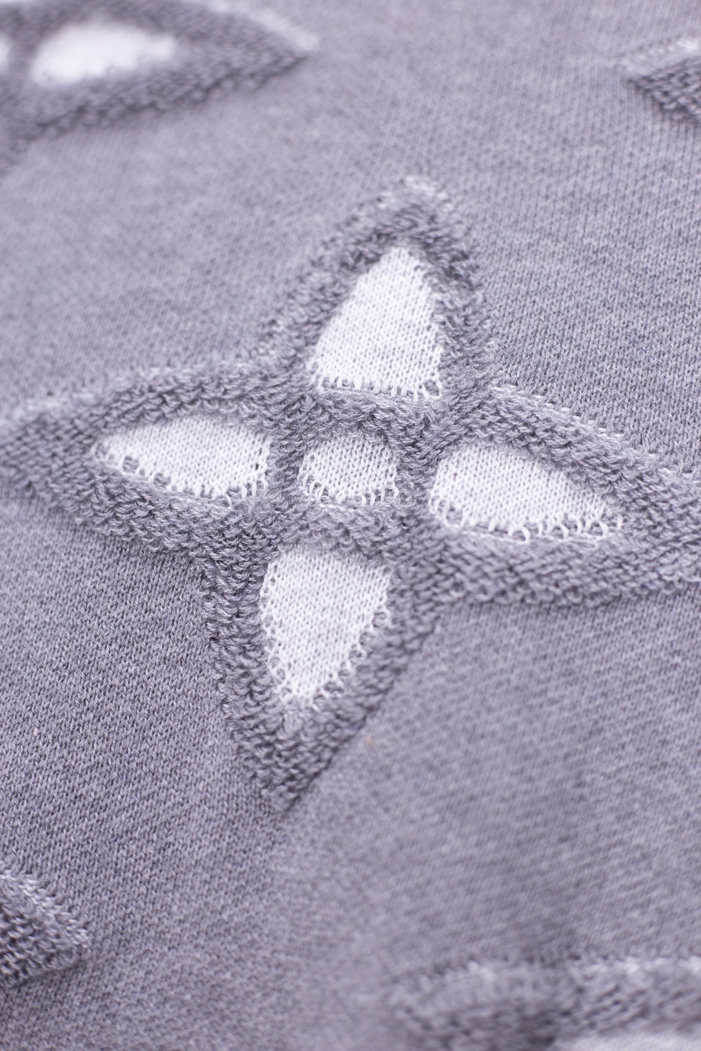 【LOUIS VUITTON旗艦店】ルイヴィトン セーター ご好評に付き再入荷！