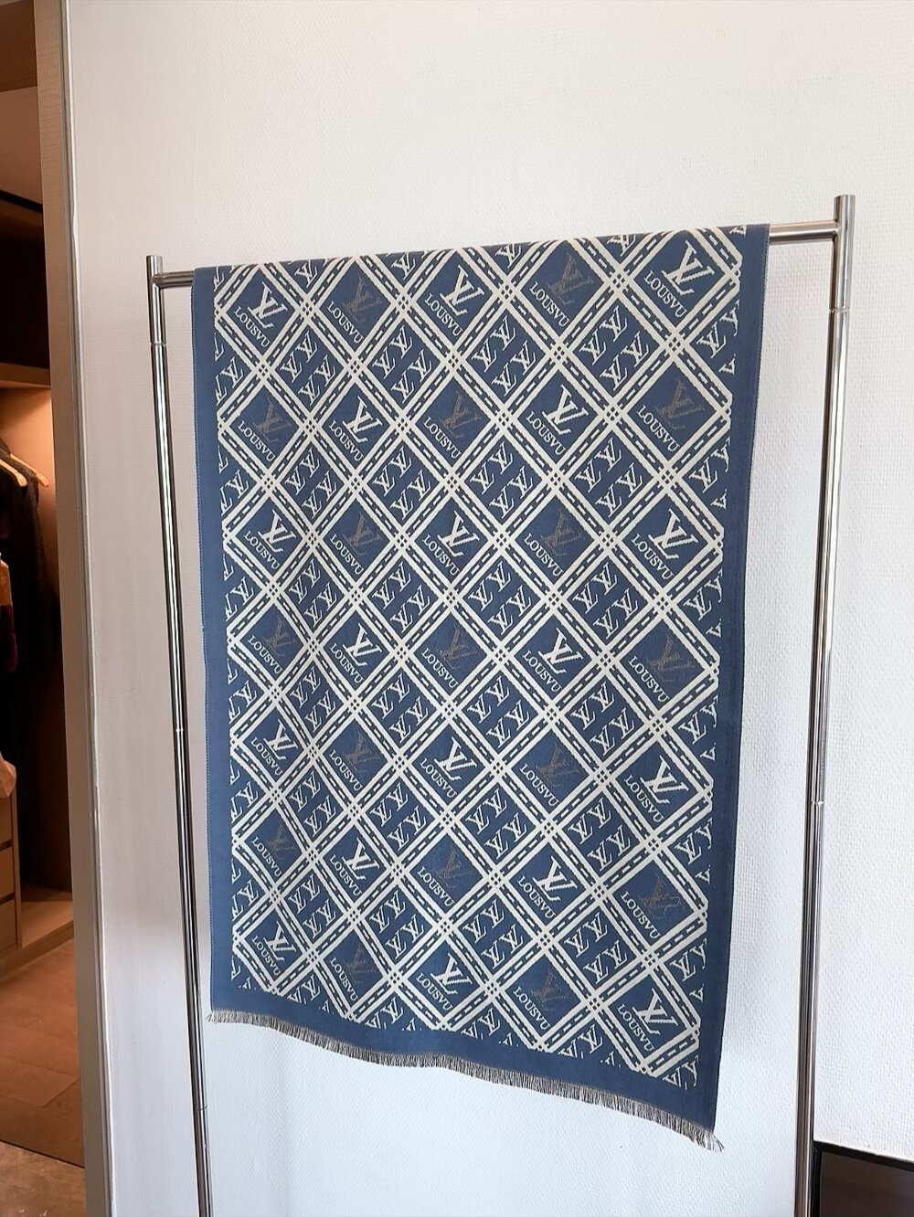 【LOUIS VUITTON公式旗艦店】ルイヴィトン スカーフ 限定発売 送料無料