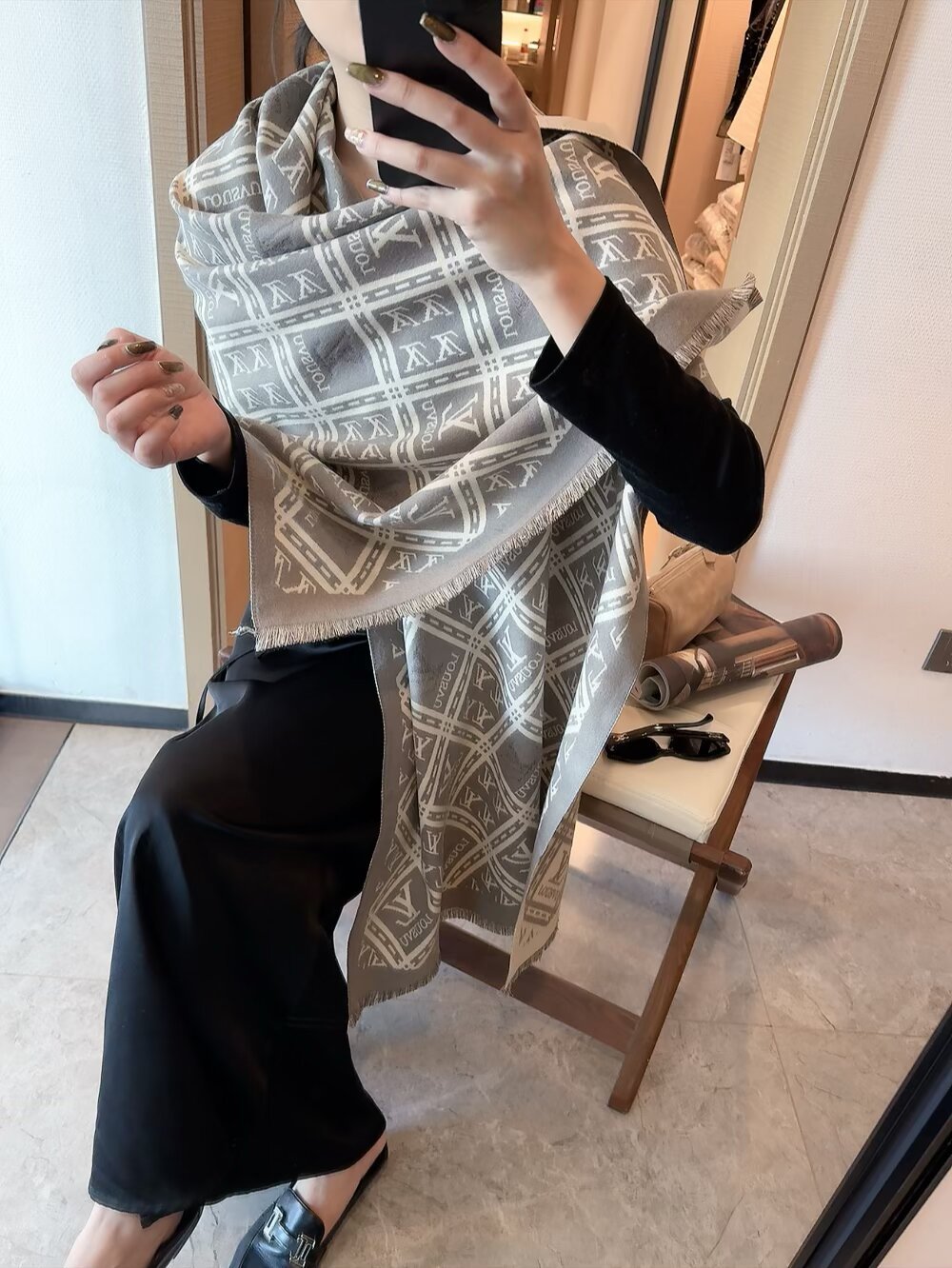 【LOUIS VUITTON公式旗艦店】ルイヴィトン スカーフ 限定発売 送料無料