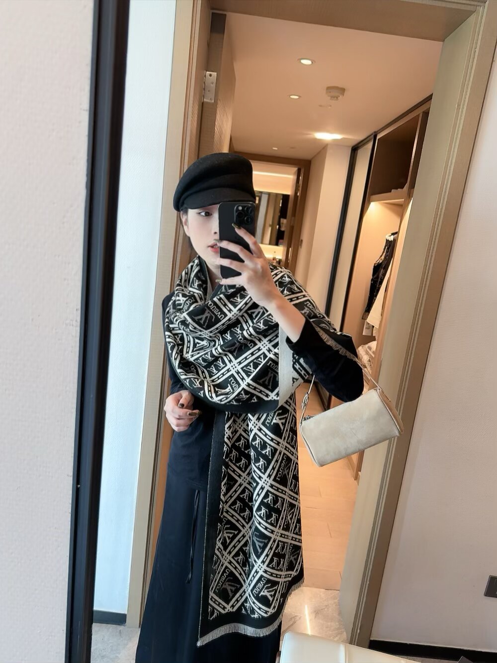 【LOUIS VUITTON公式旗艦店】ルイヴィトン スカーフ 限定発売 送料無料