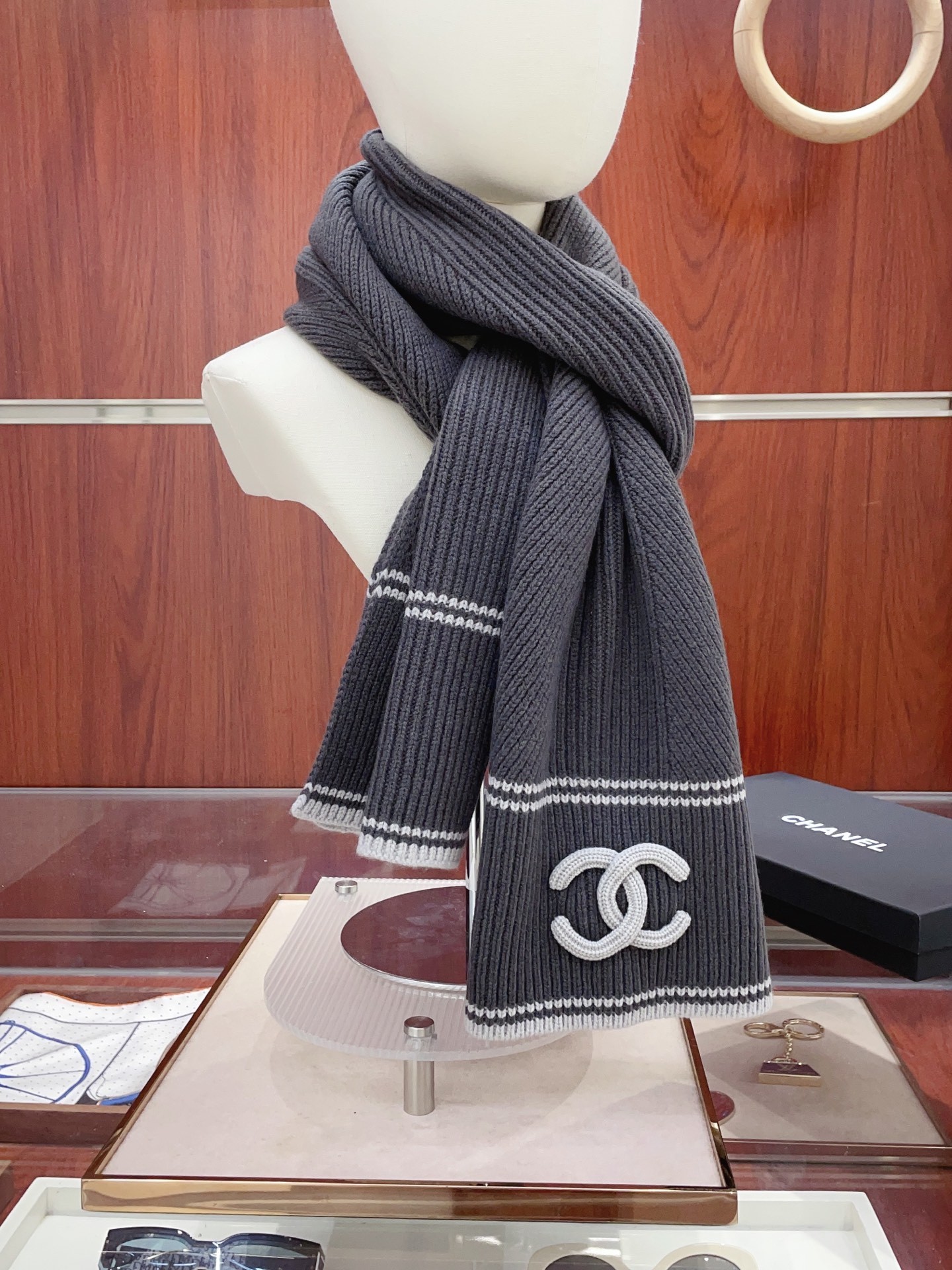 【CHANEL公式旗艦店】シャネル スカーフ 限定発売 送料無料