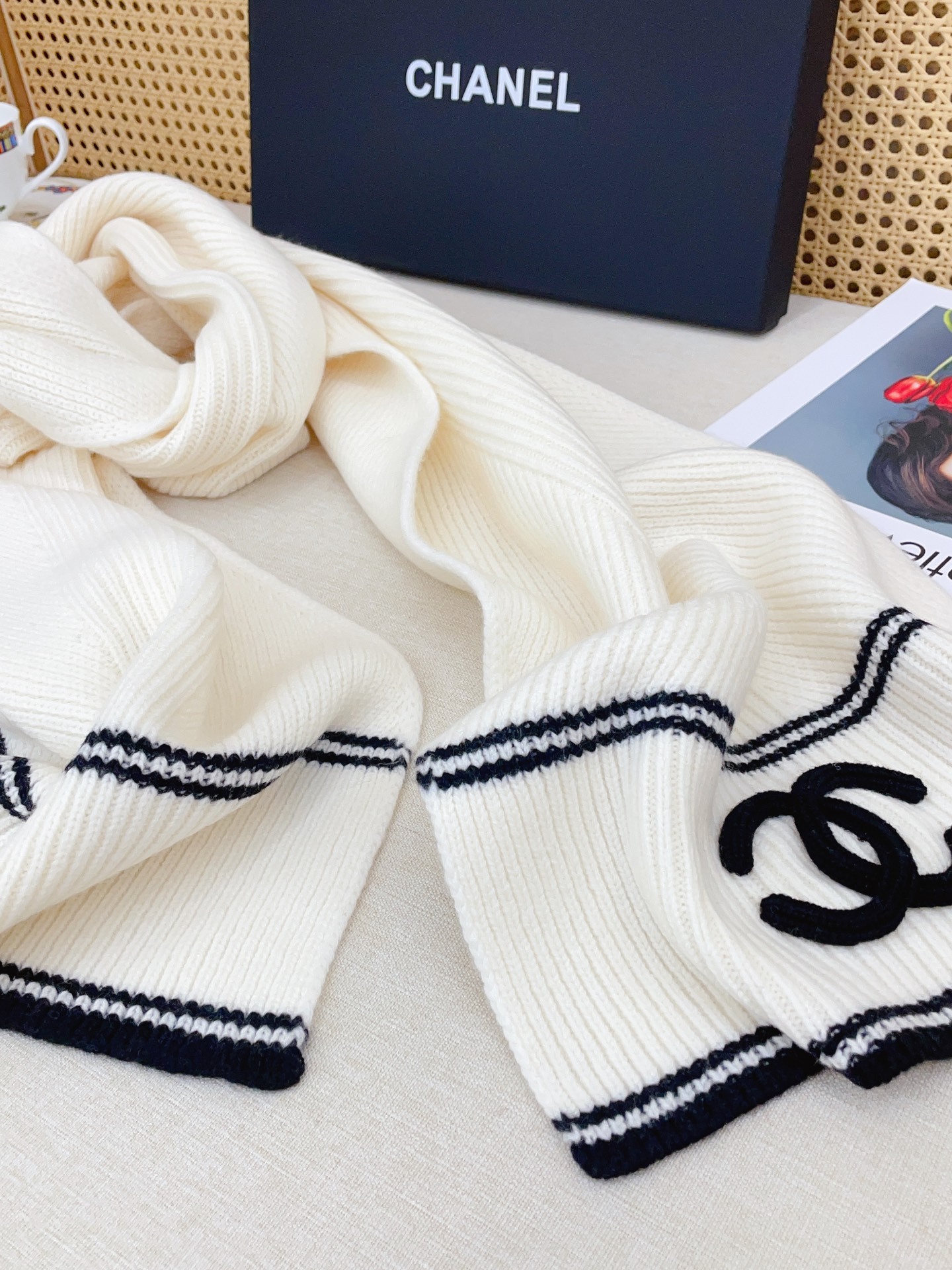 【CHANEL公式旗艦店】シャネル スカーフ 限定発売 送料無料