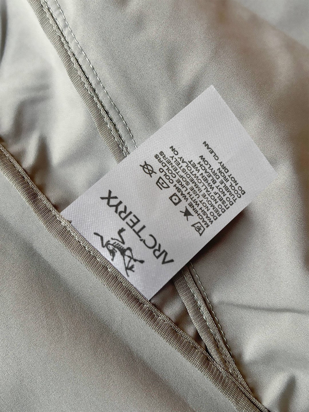 【ARC'TERYX旗艦店】ジャケット 男女兼用 ご好評に付き再入荷！