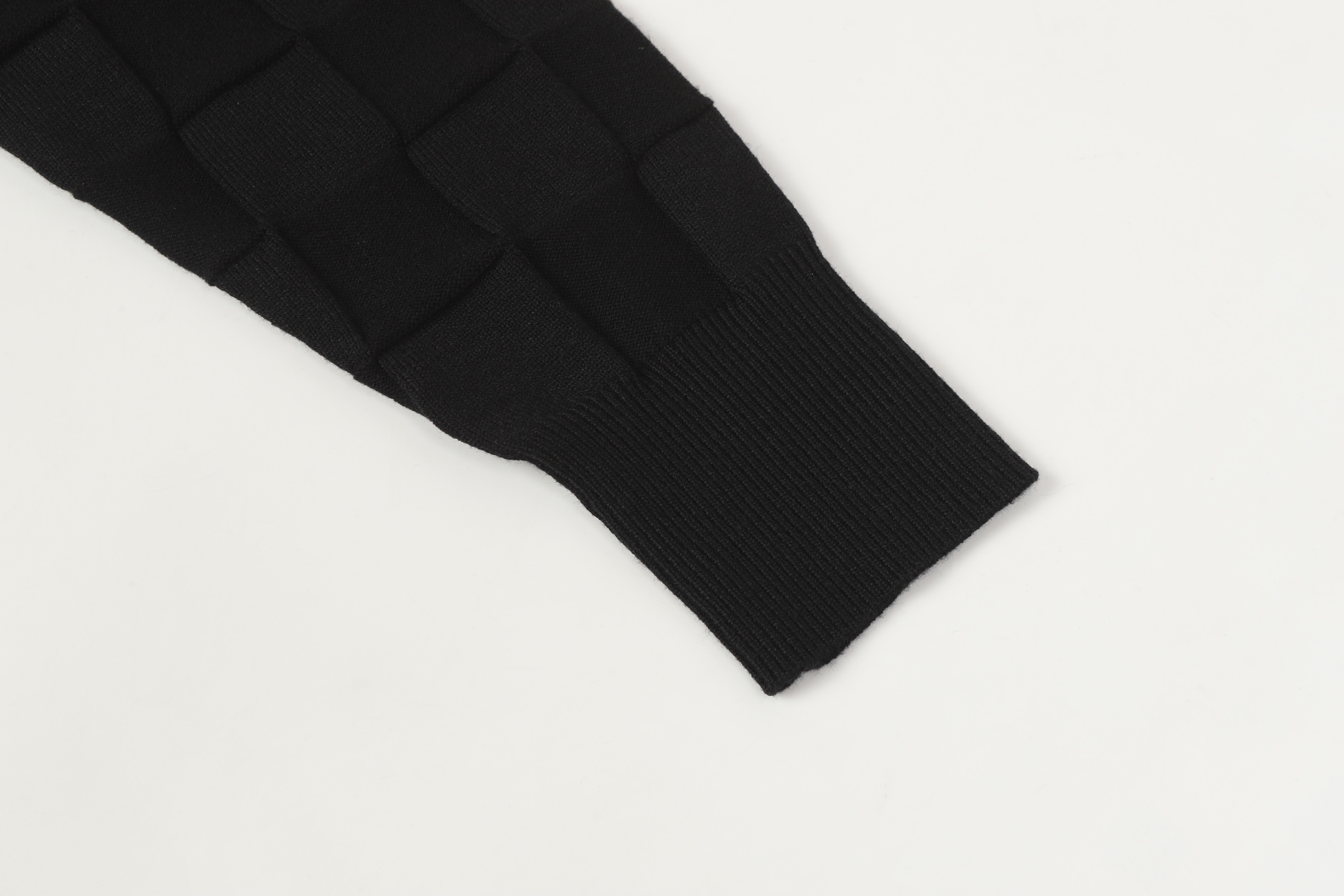 【LOUIS VUITTON旗艦店】ルイヴィトン セーター ご好評に付き再入荷！