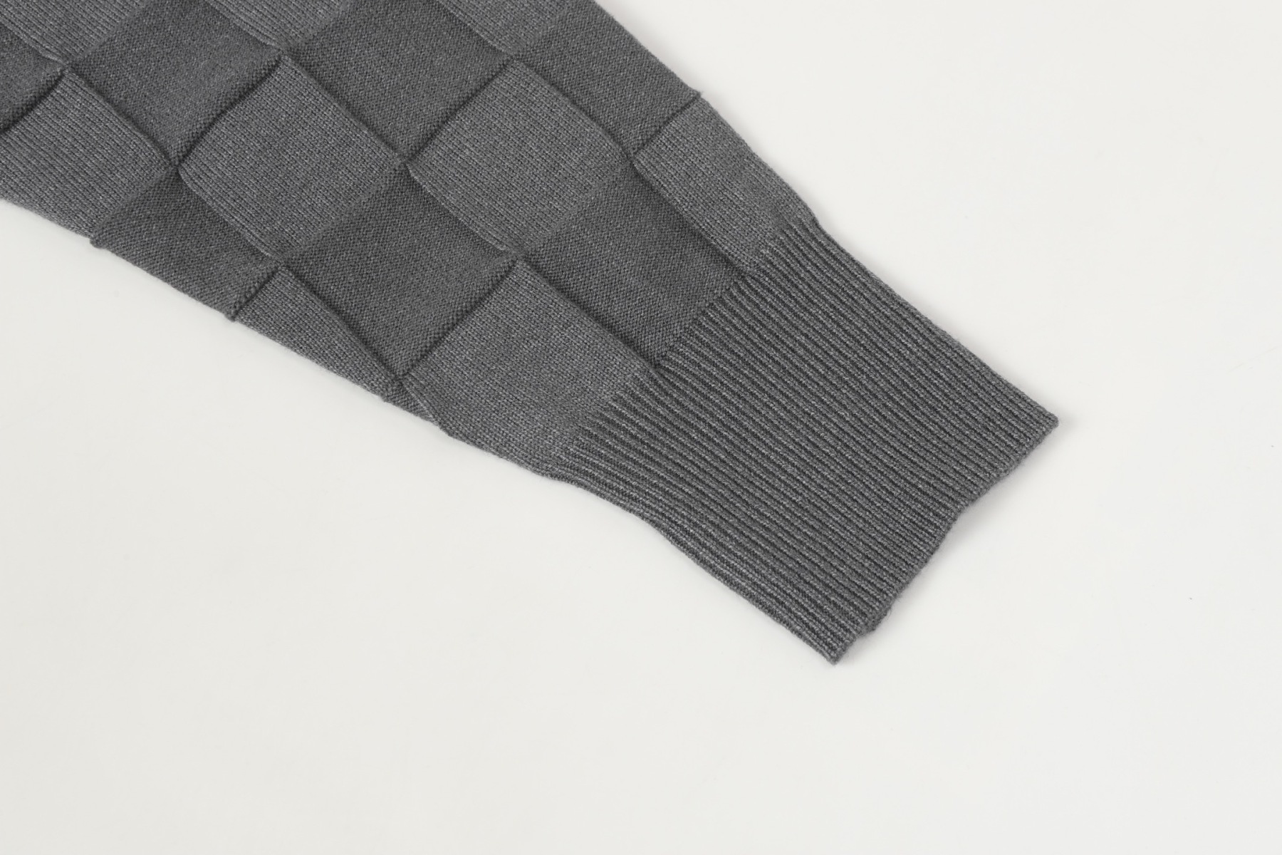 【LOUIS VUITTON旗艦店】ルイヴィトン セーター ご好評に付き再入荷！