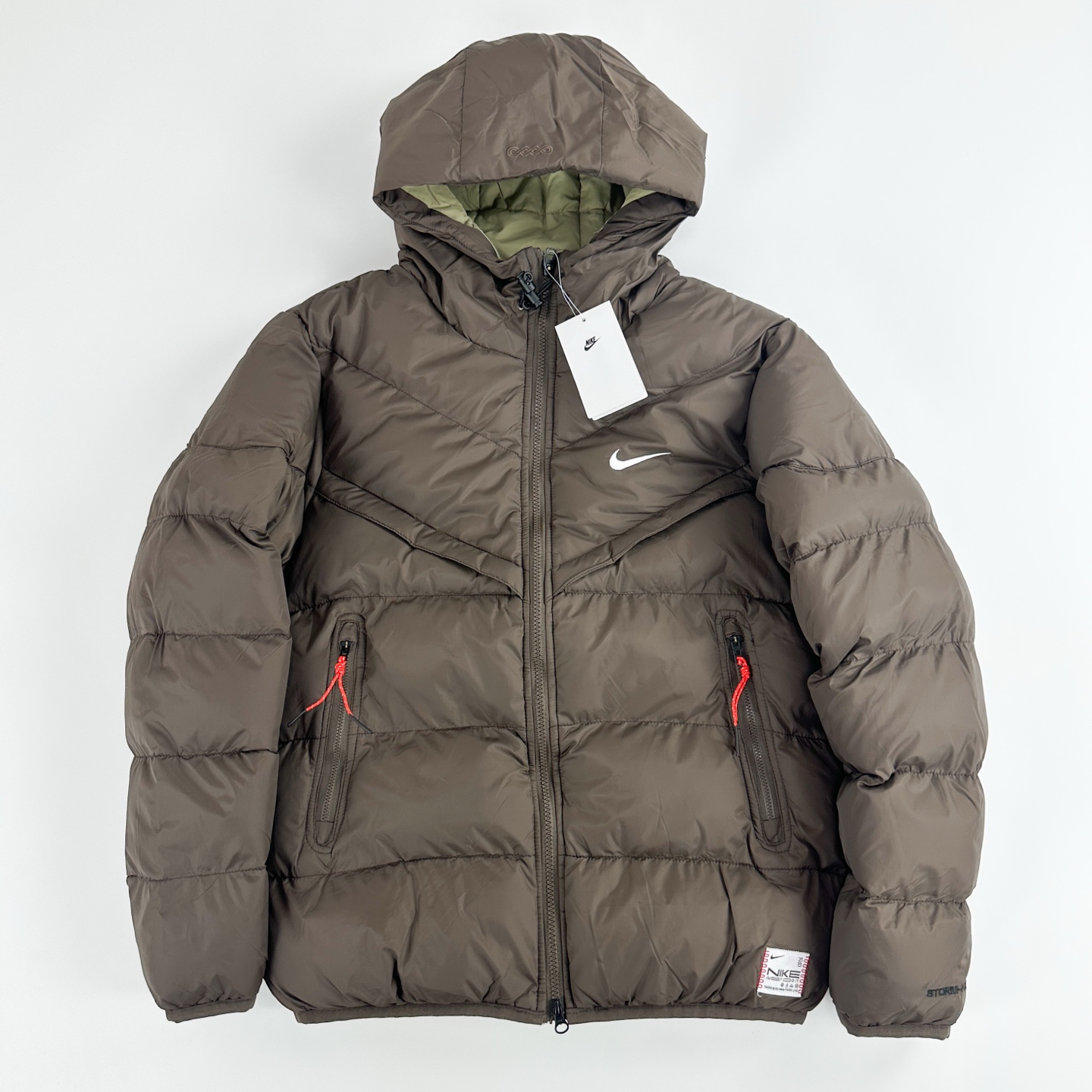 【NIKE公式旗艦店】ダウンジャケット 男女兼用 ご好評に付き再入荷！
