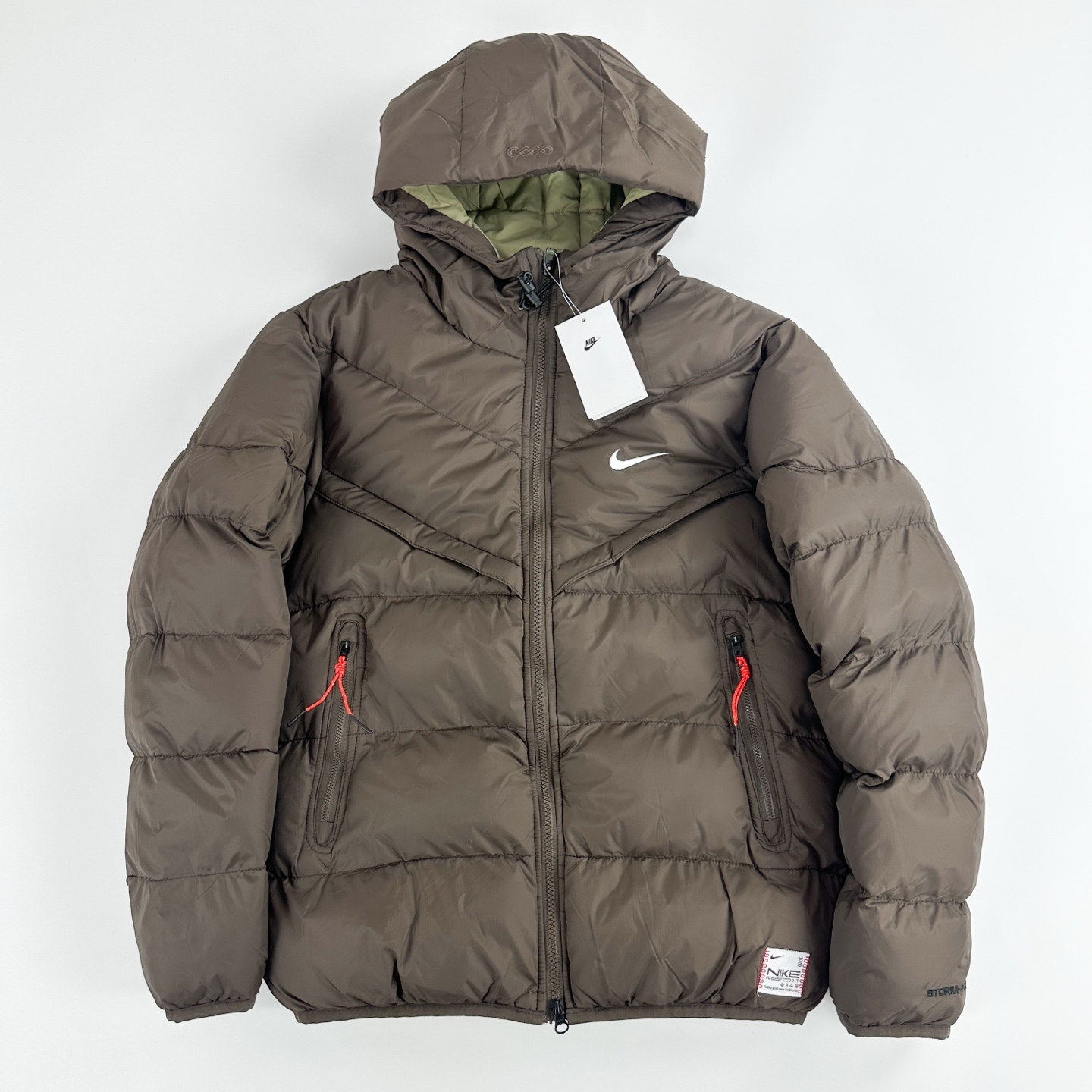 【NIKE公式旗艦店】ダウンジャケット 男女兼用 ご好評に付き再入荷！