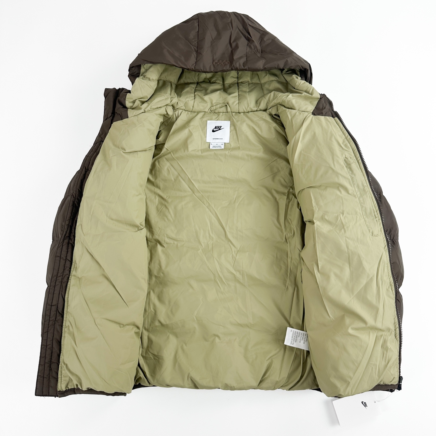 【NIKE公式旗艦店】ダウンジャケット 男女兼用 ご好評に付き再入荷！