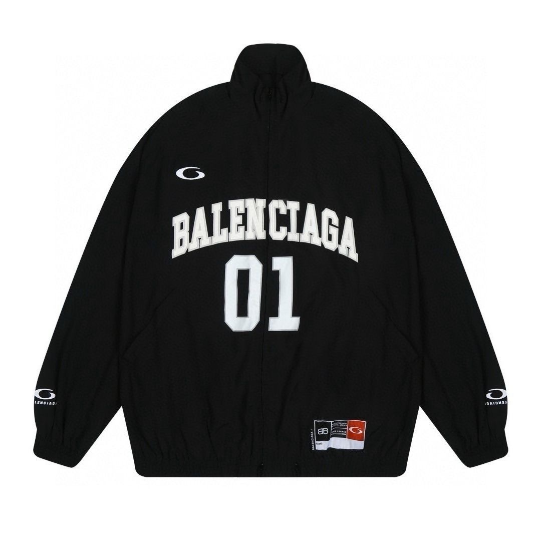 【BALENCIAGA旗艦店】バレンシアガ ジャケット、ご好評に付き再入荷！