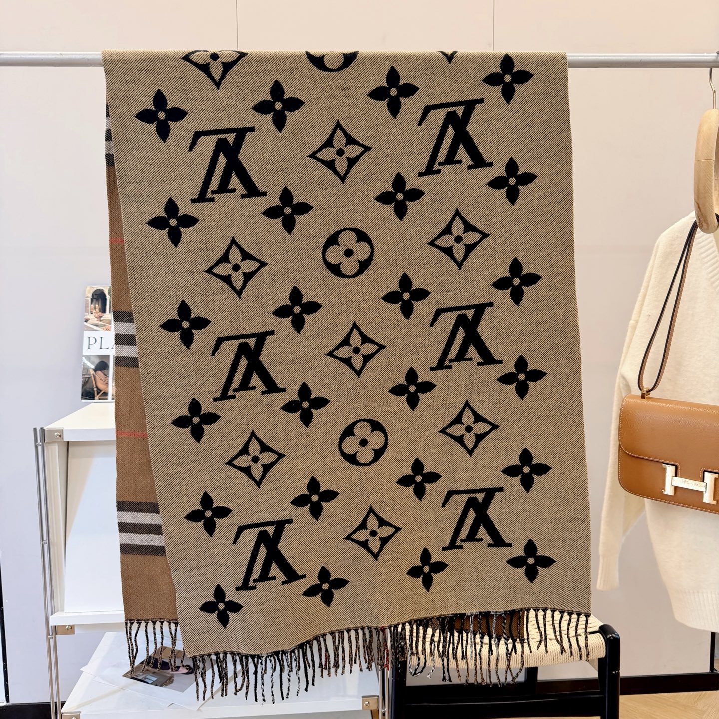 【LOUIS VUITTON公式旗艦店】ルイヴィトン スカーフ 限定発売 送料無料