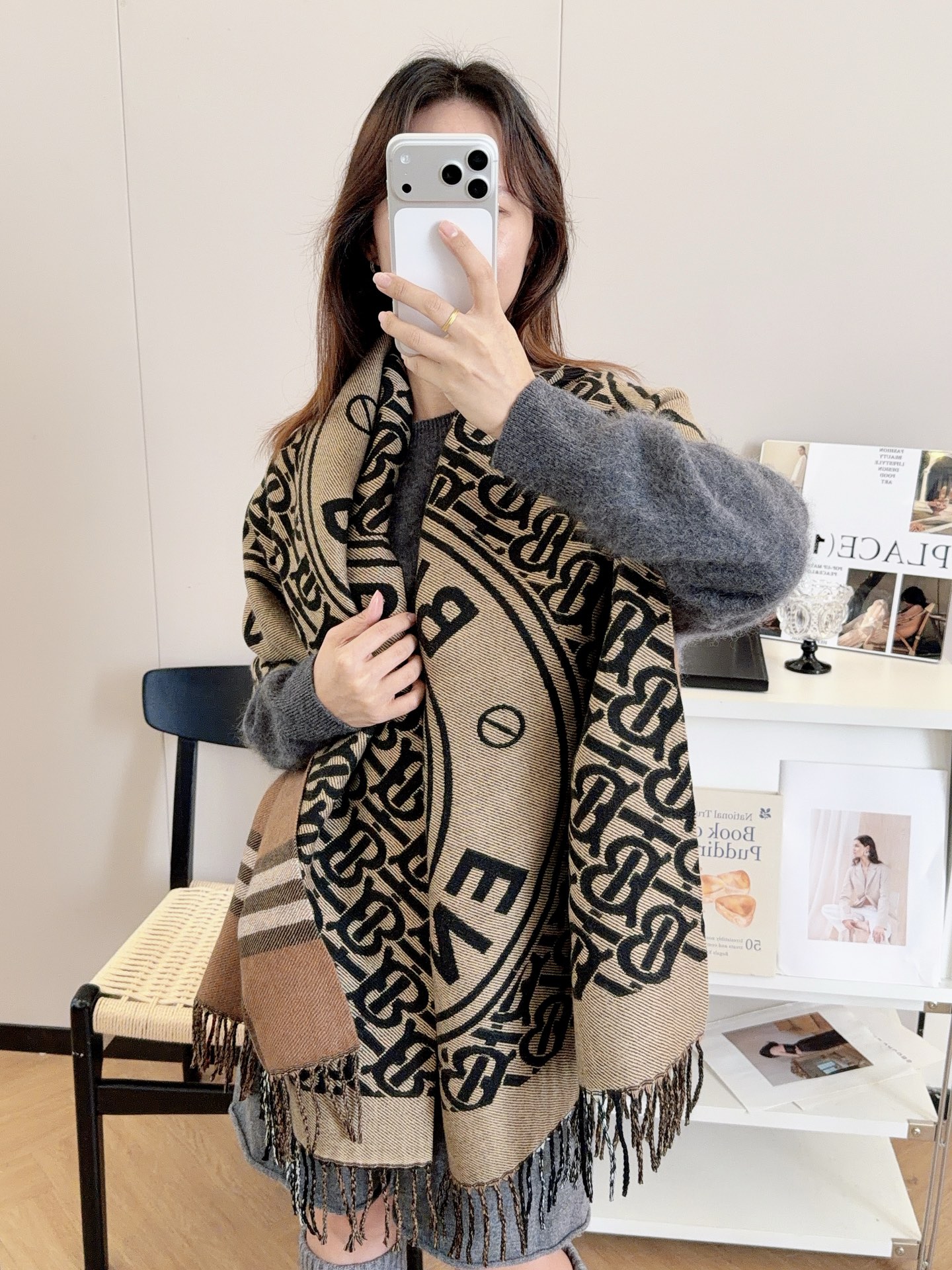 【BURBERRY公式旗艦店】バーバリー スカーフ 限定発売 送料無料