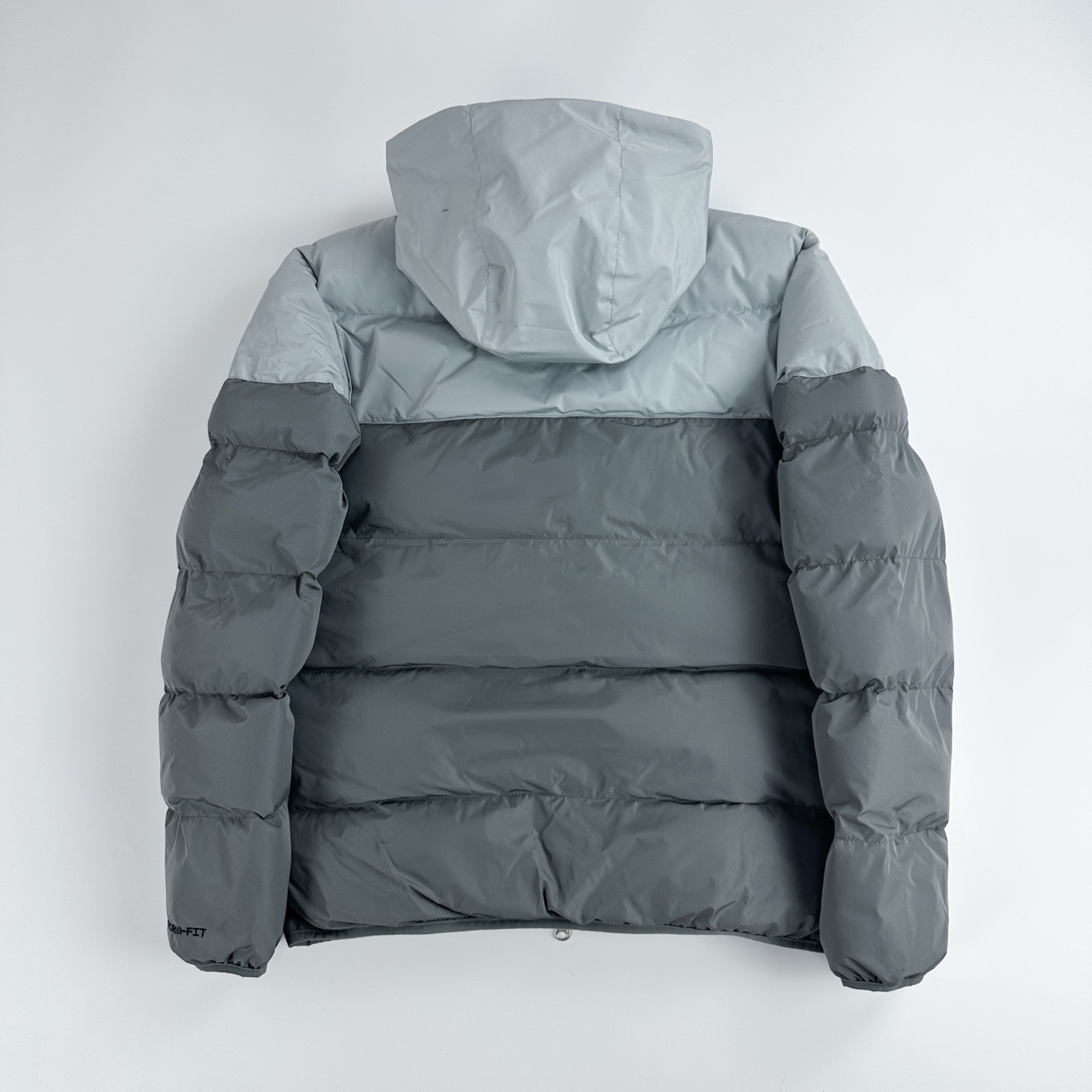 【NIKE公式旗艦店】ダウンジャケット 男女兼用 ご好評に付き再入荷！