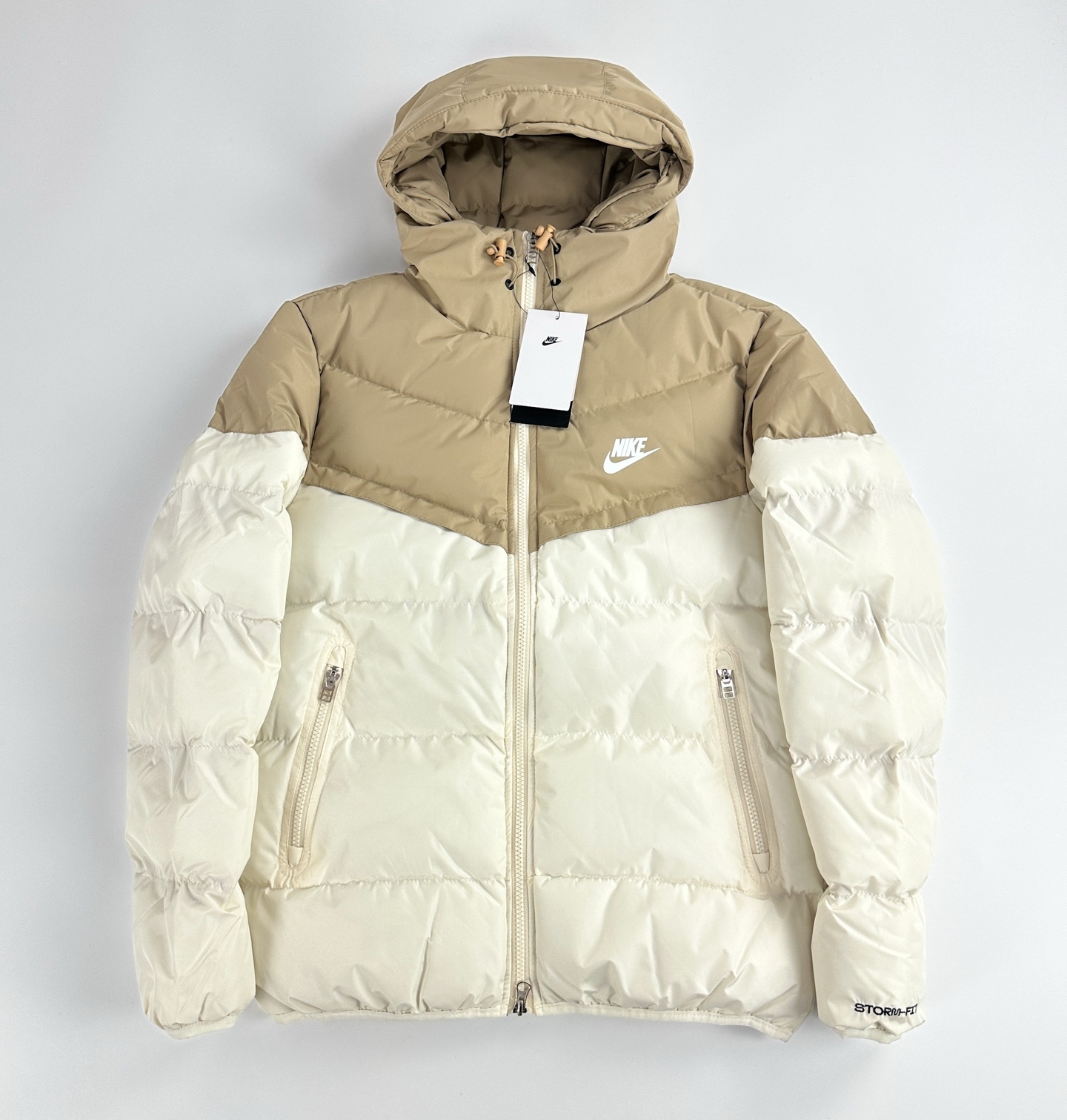 【NIKE公式旗艦店】ダウンジャケット 男女兼用 ご好評に付き再入荷！