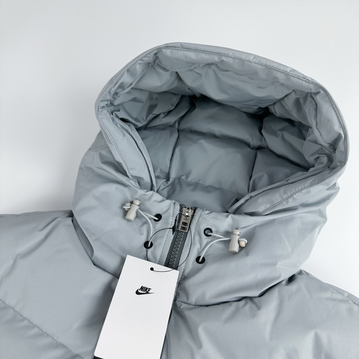 【NIKE公式旗艦店】ダウンジャケット 男女兼用 ご好評に付き再入荷！